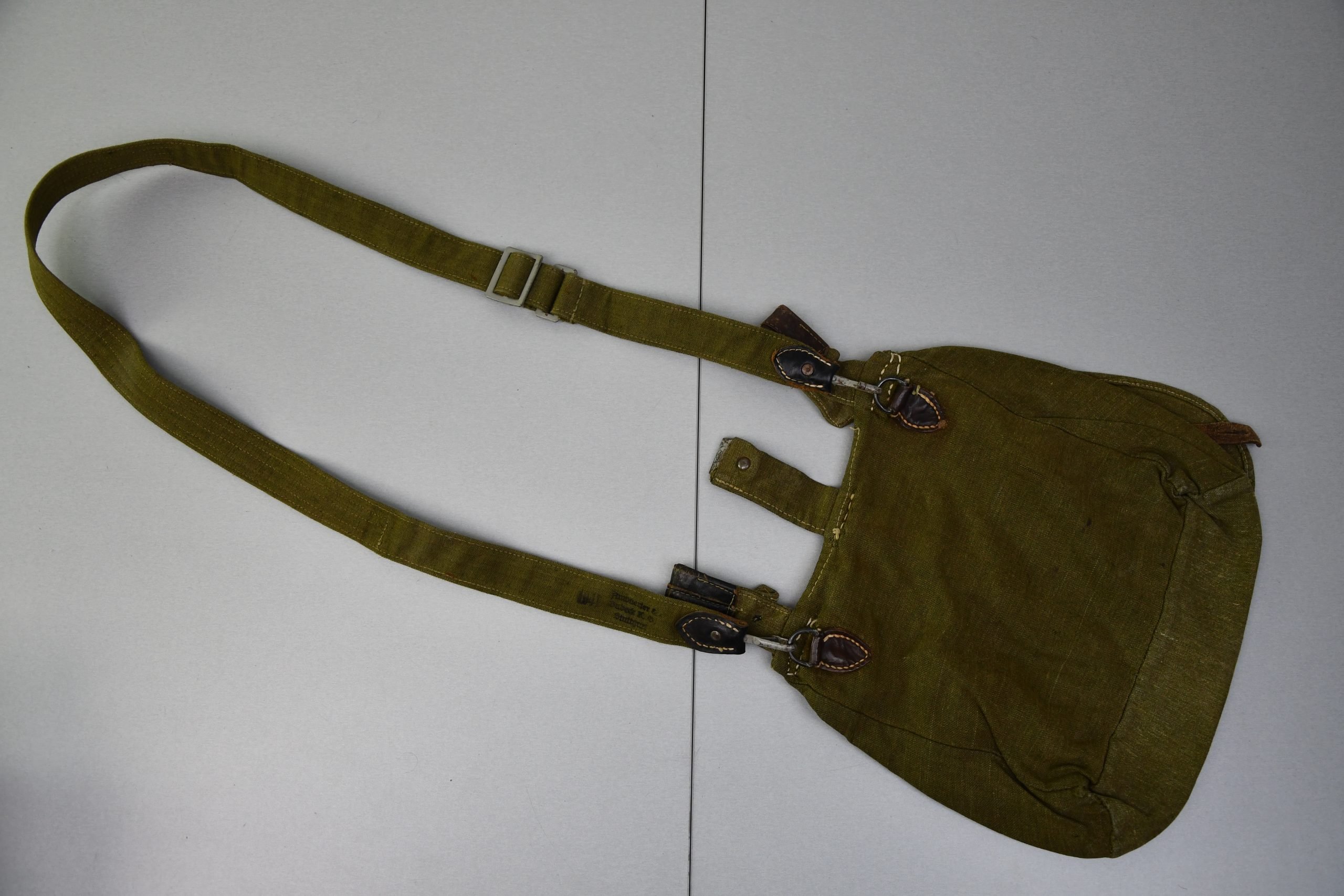 M31 Wehrmacht bread bag with strap 1941 — image 4