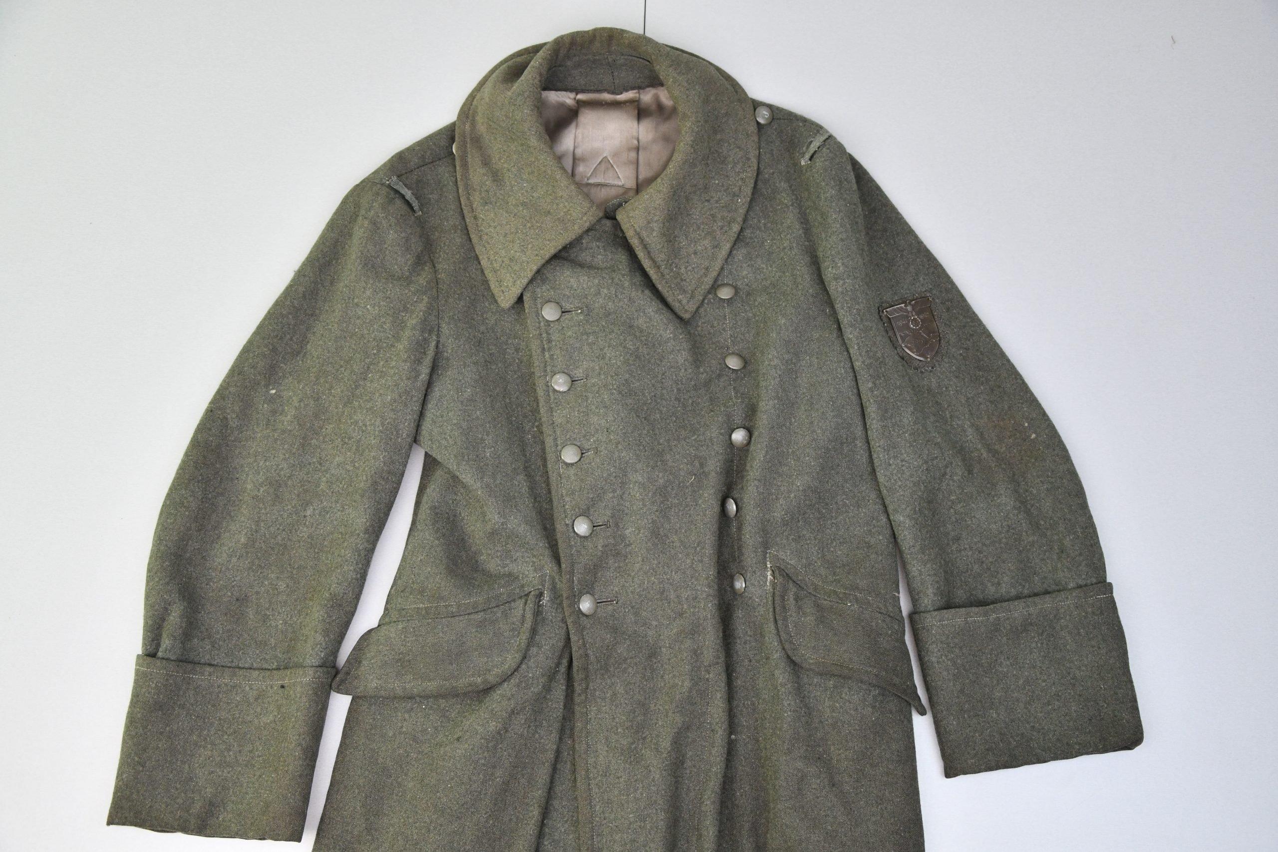 M43 army (Heer) greatcoat with Krim campaign shield — image 2