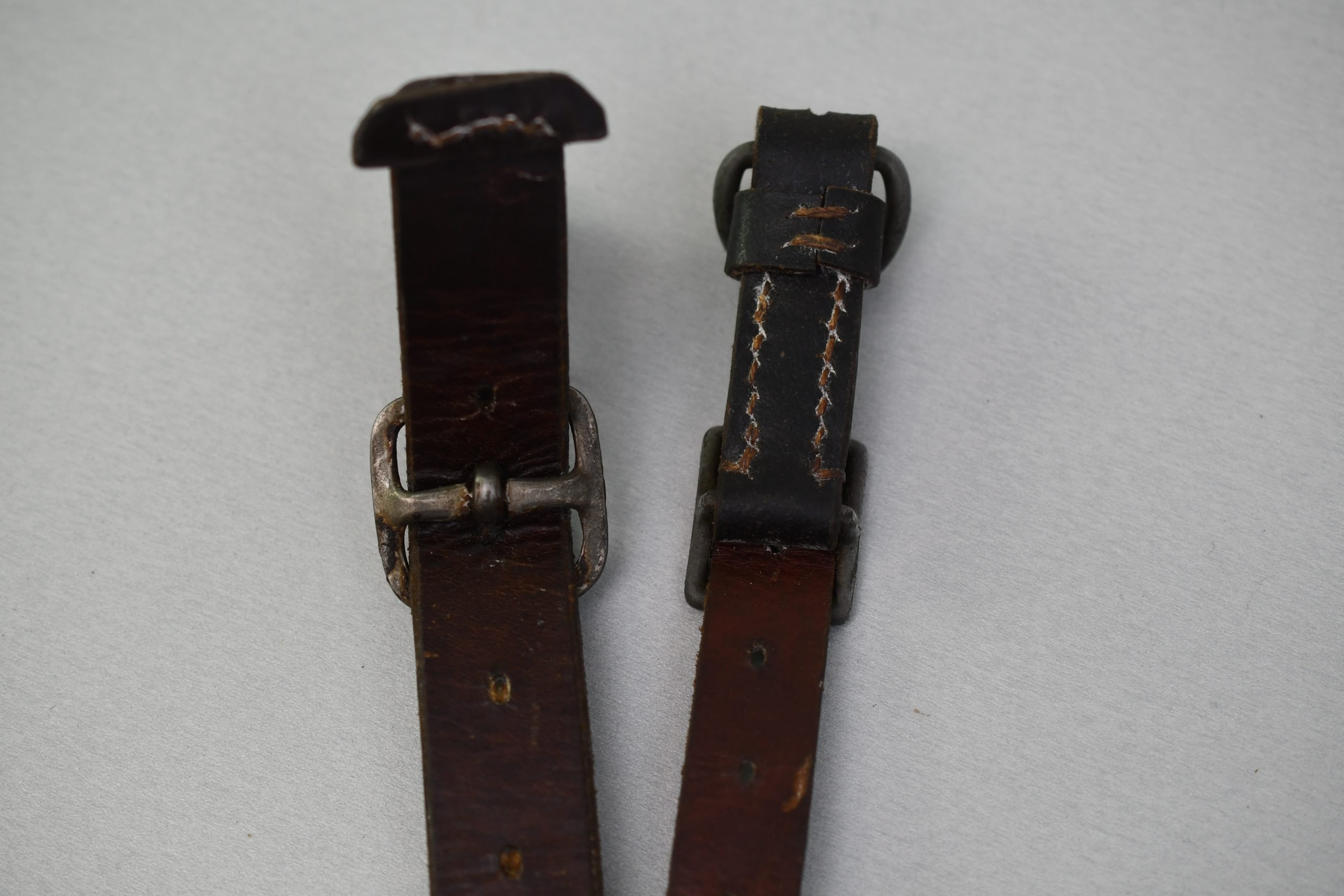 Wehrmacht leather Y-straps 'Koppeltragegestell' with RBNr. — image 3