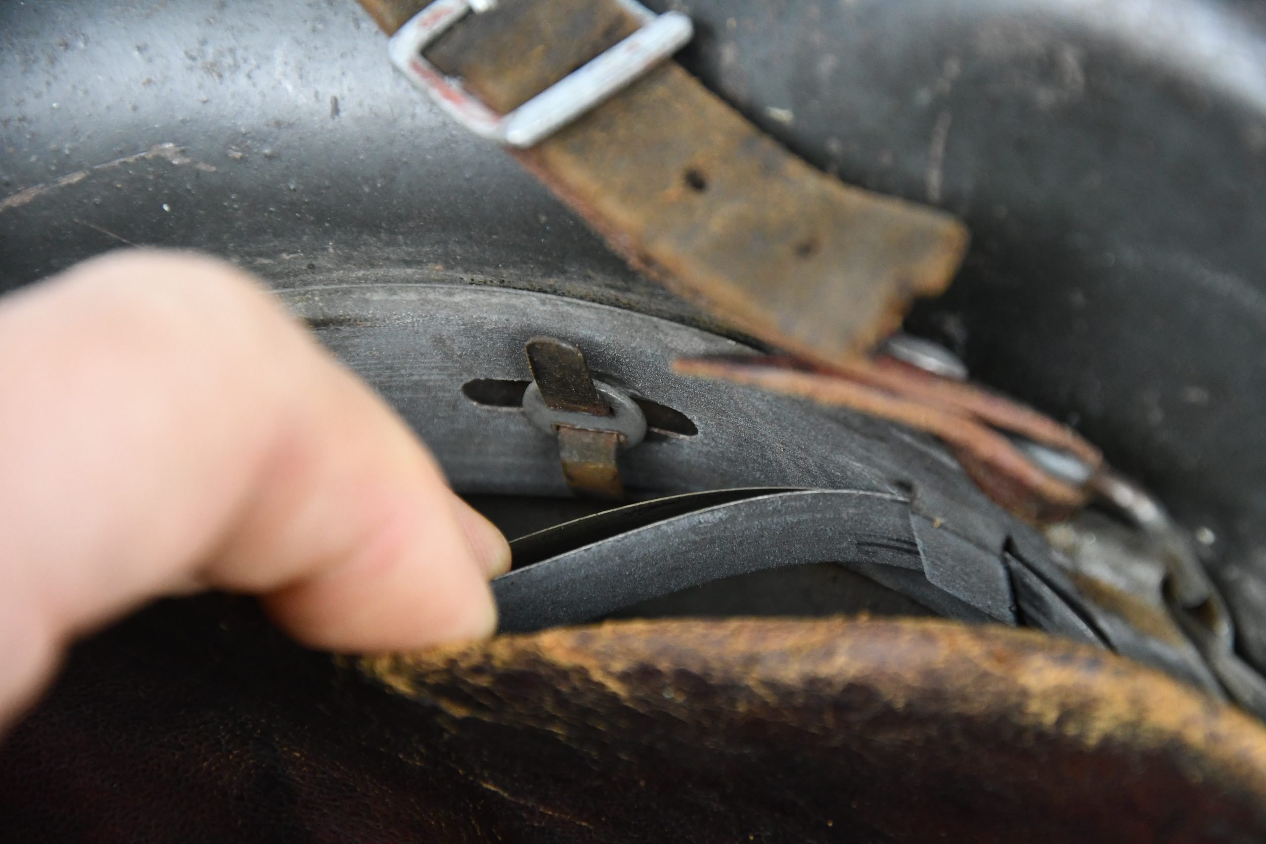 M42 army (Heer) single decal steel helmet hkp66 named — image 17