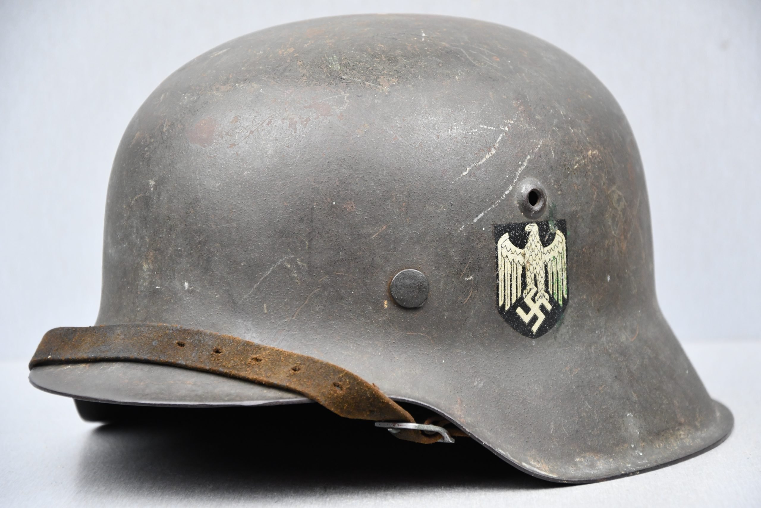 M42 army (Heer) single decal steel helmet hkp66 named — image 6