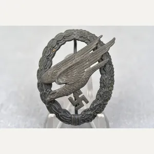 Luftwaffe paratrooper badge 'Fallschirmschützenabzeichen' by Assmann L/64