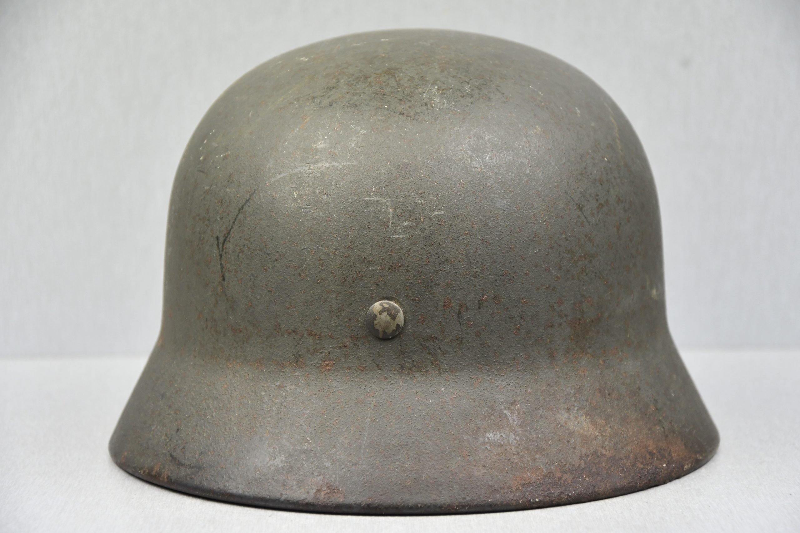 M40 army (Heer) single decal steel helmet Q64 — image 5