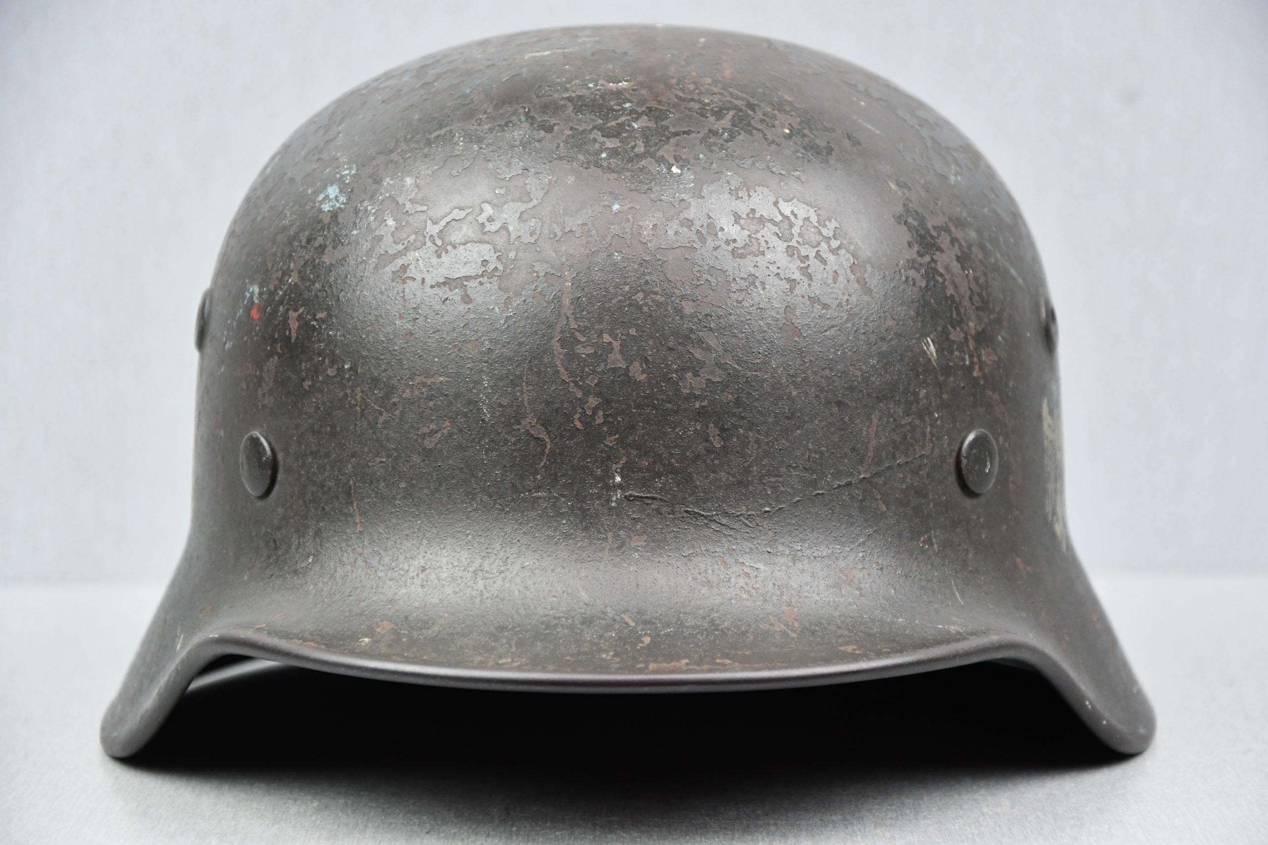 M40 army (Heer) single decal steel helmet Q66 — image 3
