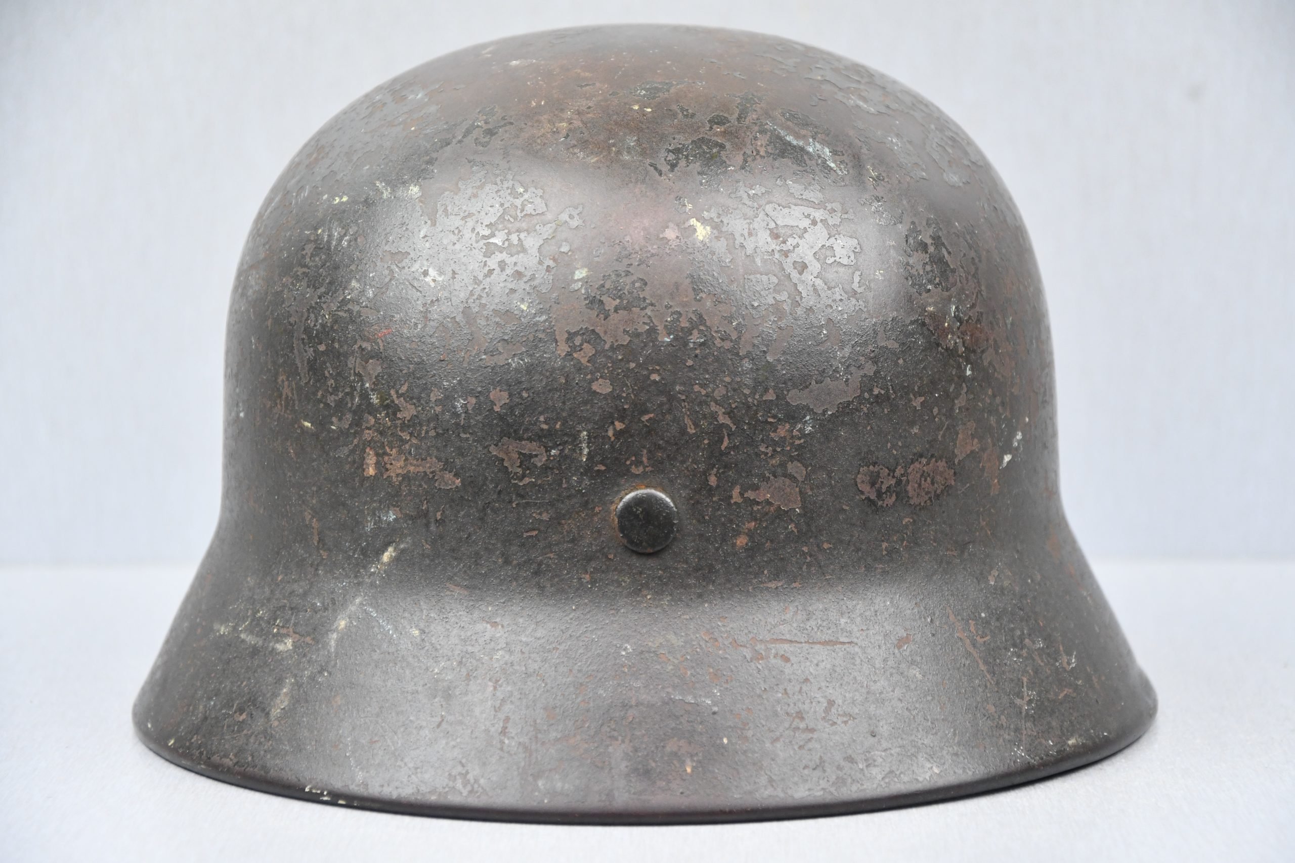 M40 army (Heer) single decal steel helmet Q66 — image 5