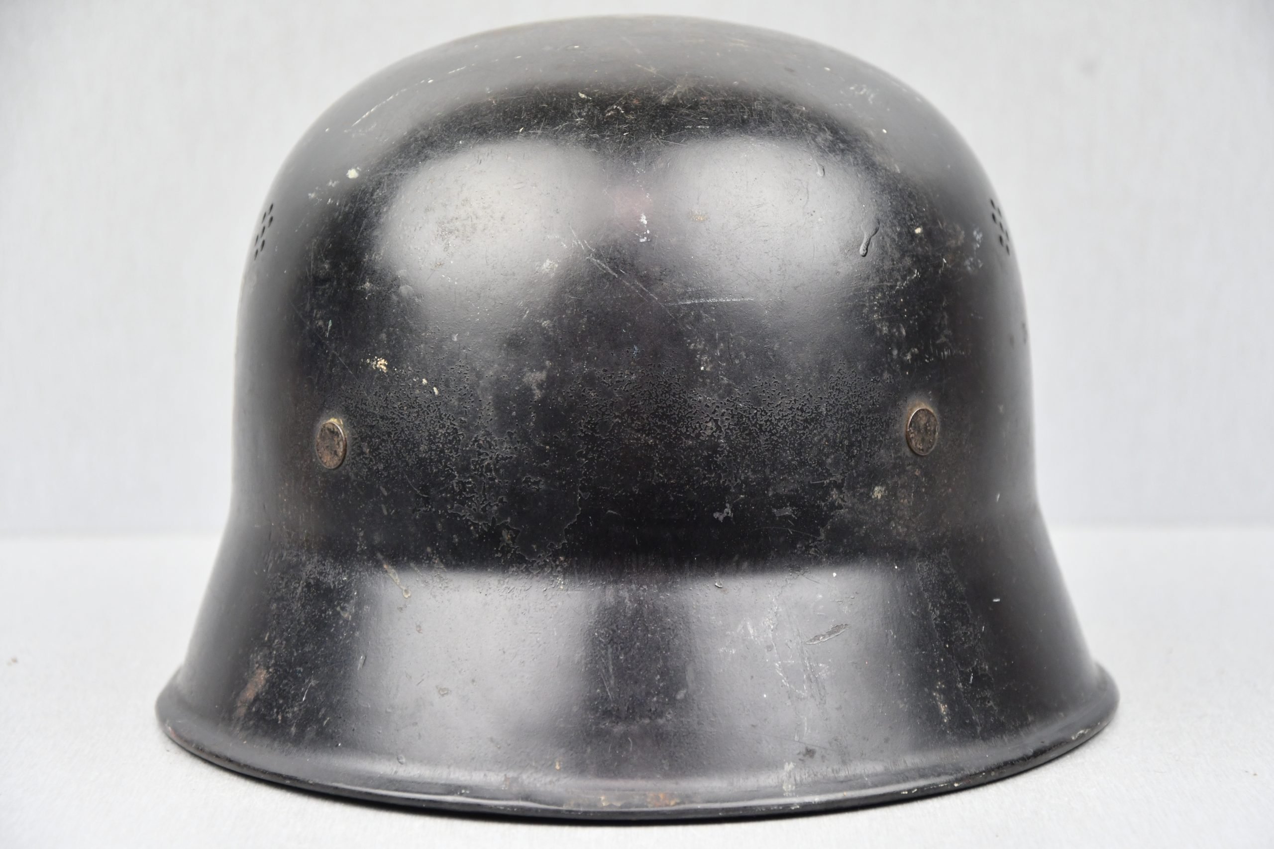 M34 fireman (Feuerwehr) double decal light weight steel helmet by Quist — image 6