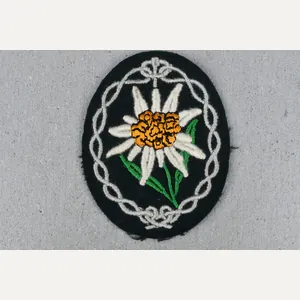 Army (Heer) mountain trooper 'Gebirgsjäger' edelweiss sleeve badge