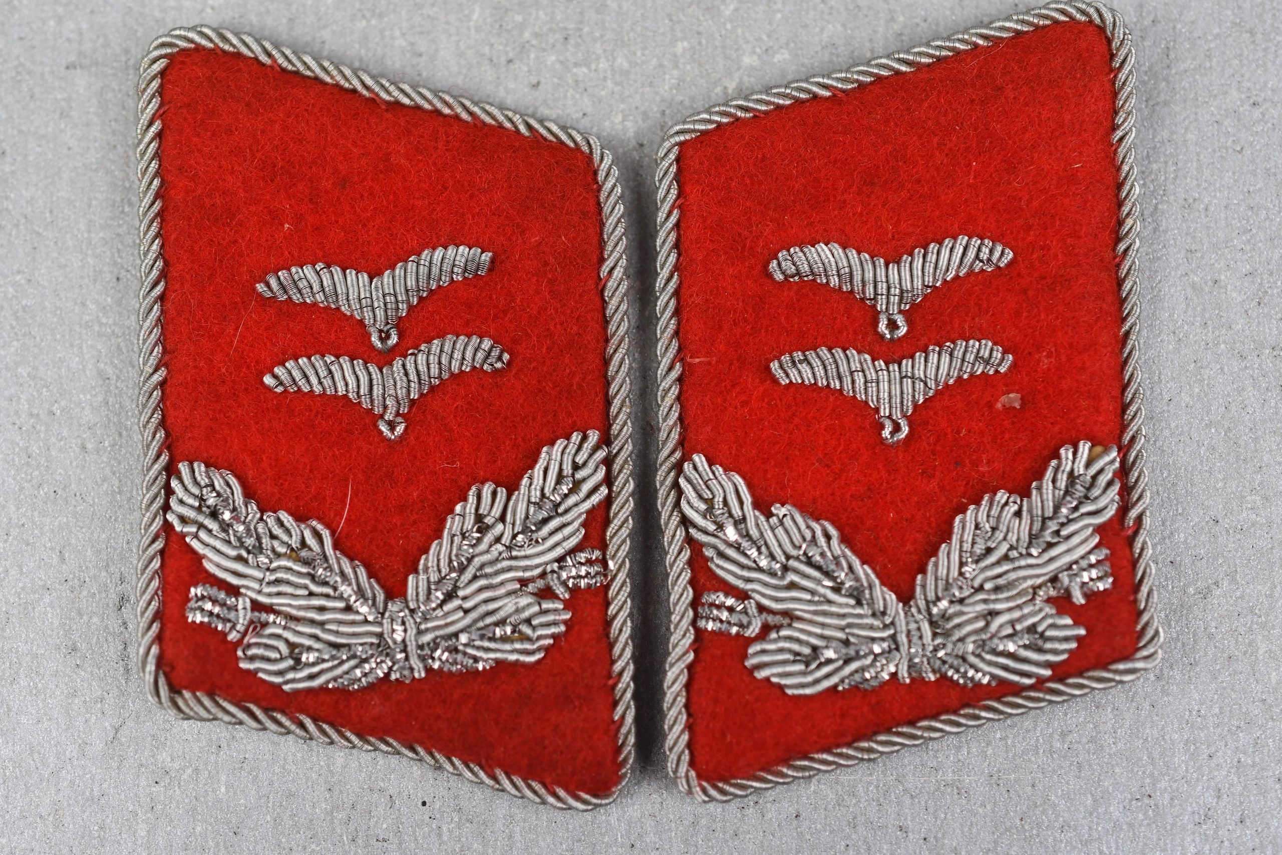 Luftwaffe anti-aircraft 'Flak' officer collar tabs for 'Oberleutnant'
