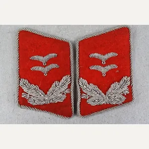 Luftwaffe anti-aircraft 'Flak' officer collar tabs for 'Oberleutnant'