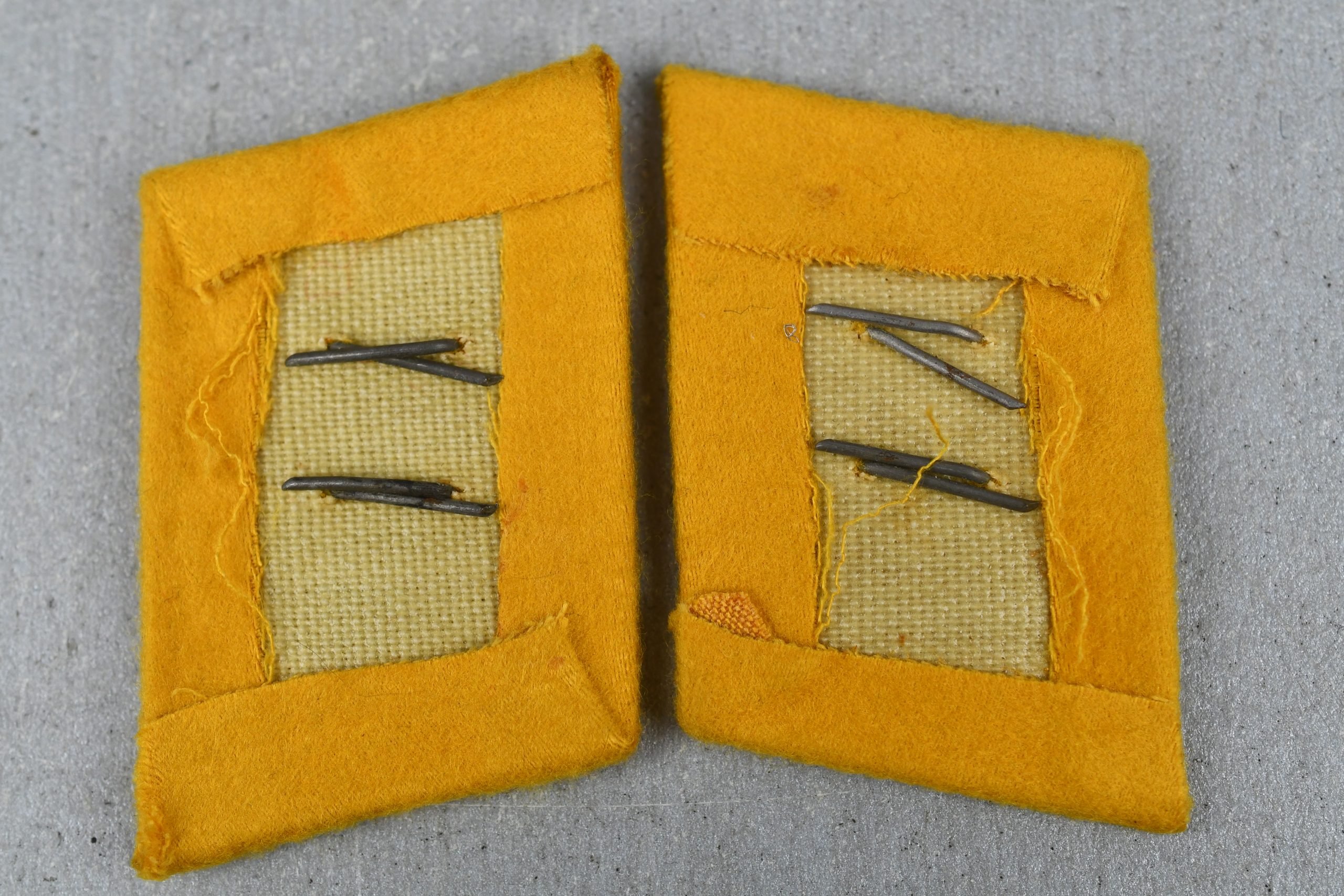 Luftwaffe 'Flieger' collar tabs for Pilot or Fallschirmjäger for Obergefreiter — image 2