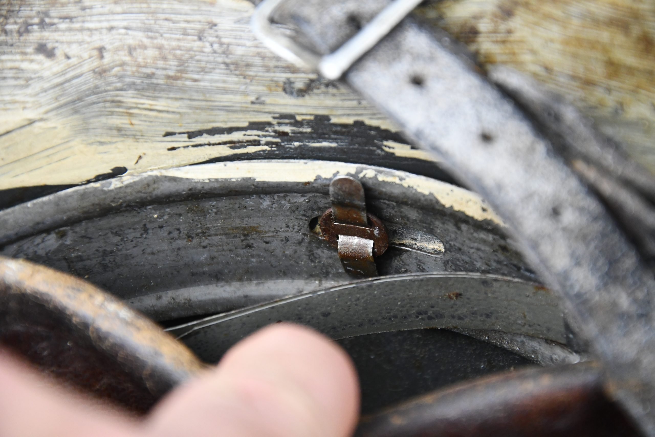 M40 Luftwaffe white winter camouflage helmet ET64 — image 25