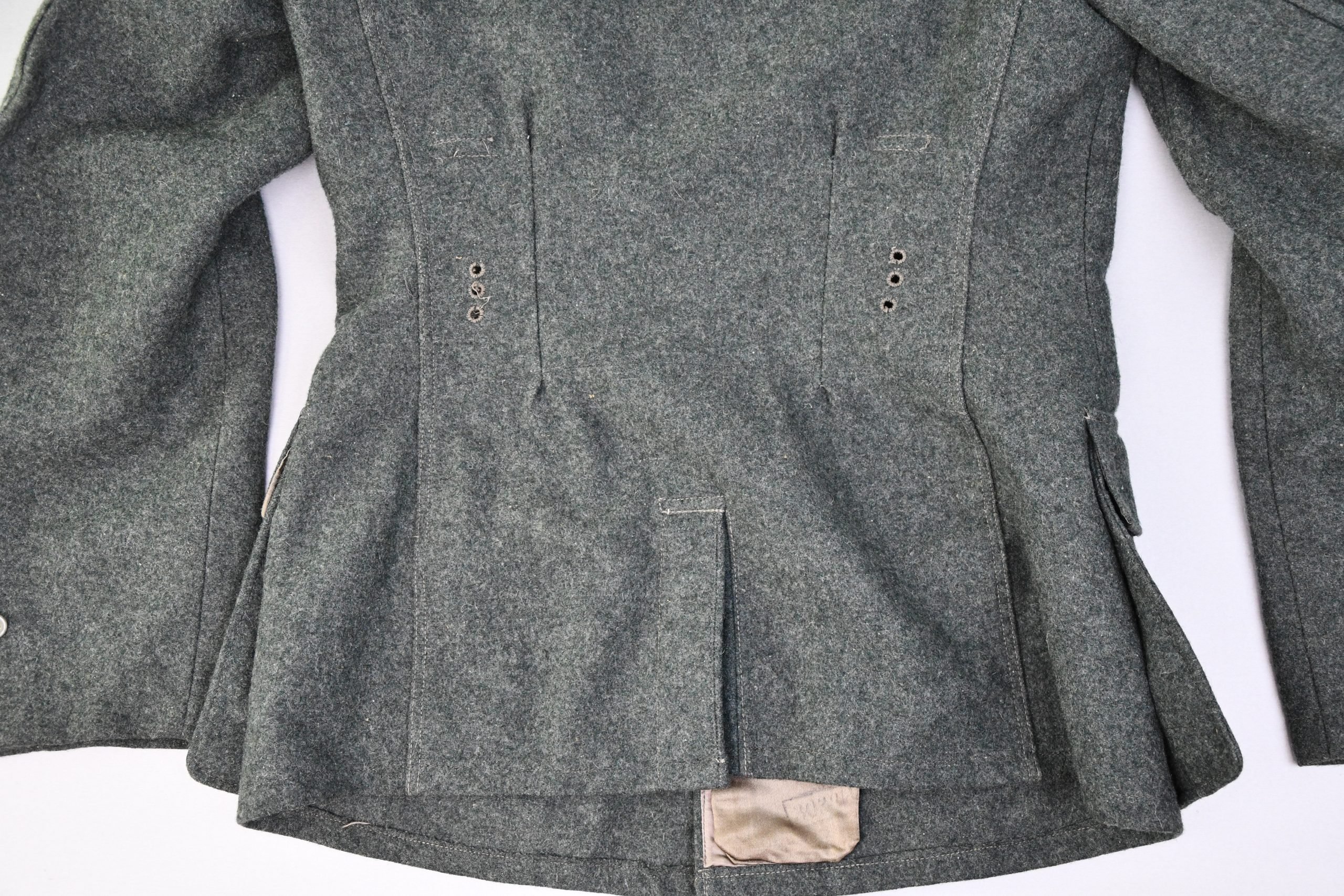 MINT M43 army (Heer) Feldbluse 1943 with RBNr. — image 12