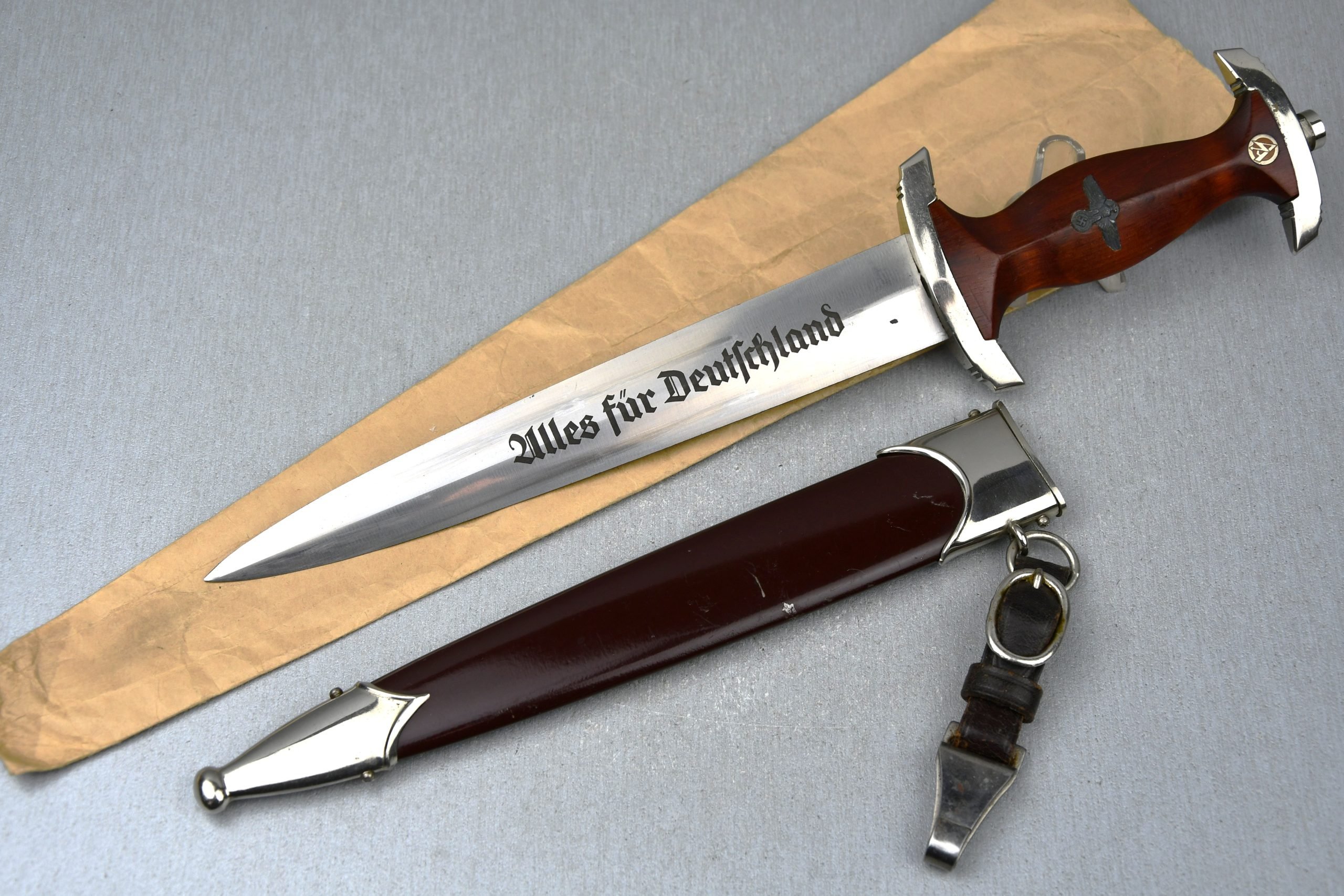 MINT M33 SA Sturmabteilung dagger by RZM M7/36 'E.F. Horster'