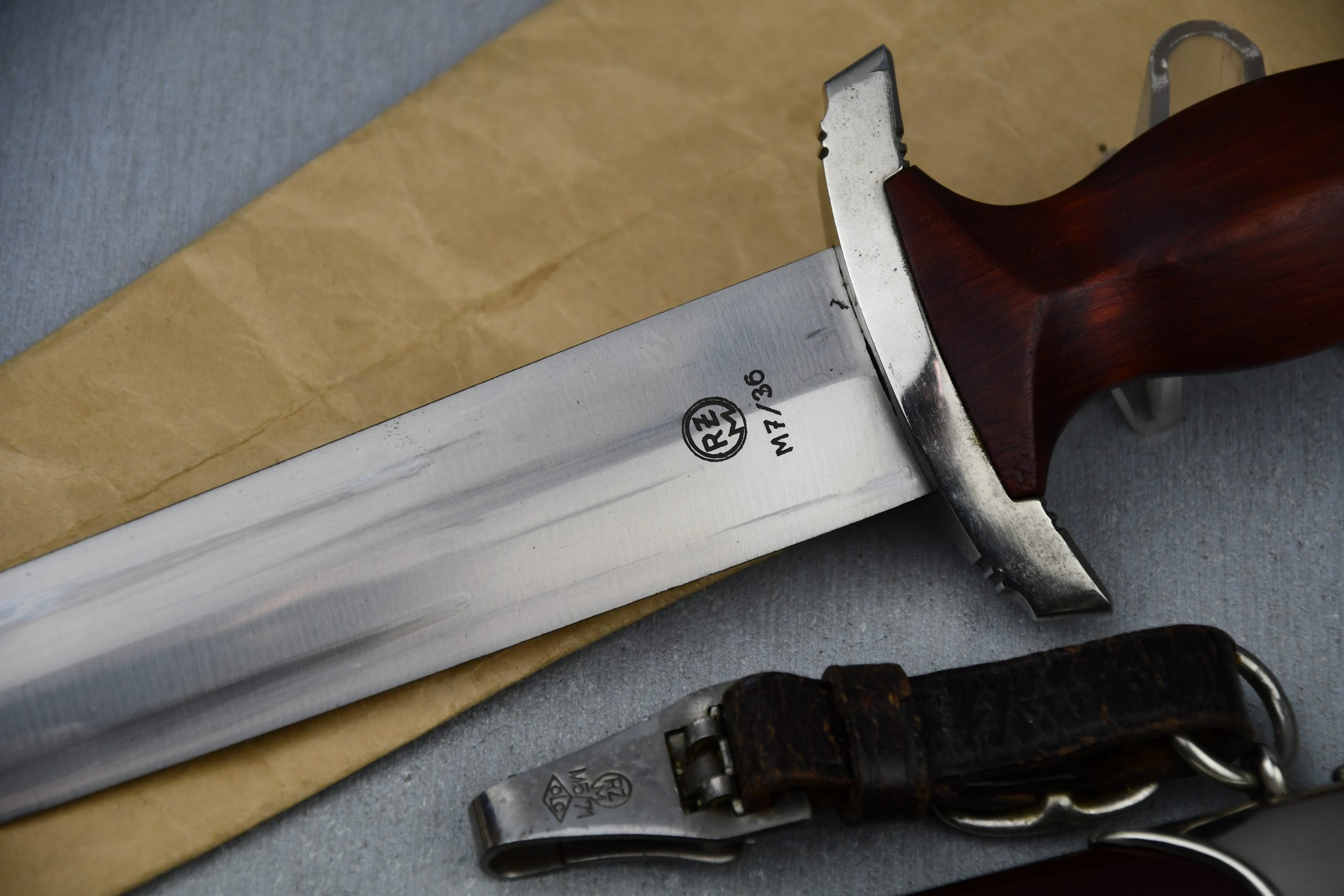 MINT M33 SA Sturmabteilung dagger by RZM M7/36 'E.F. Horster' — image 9