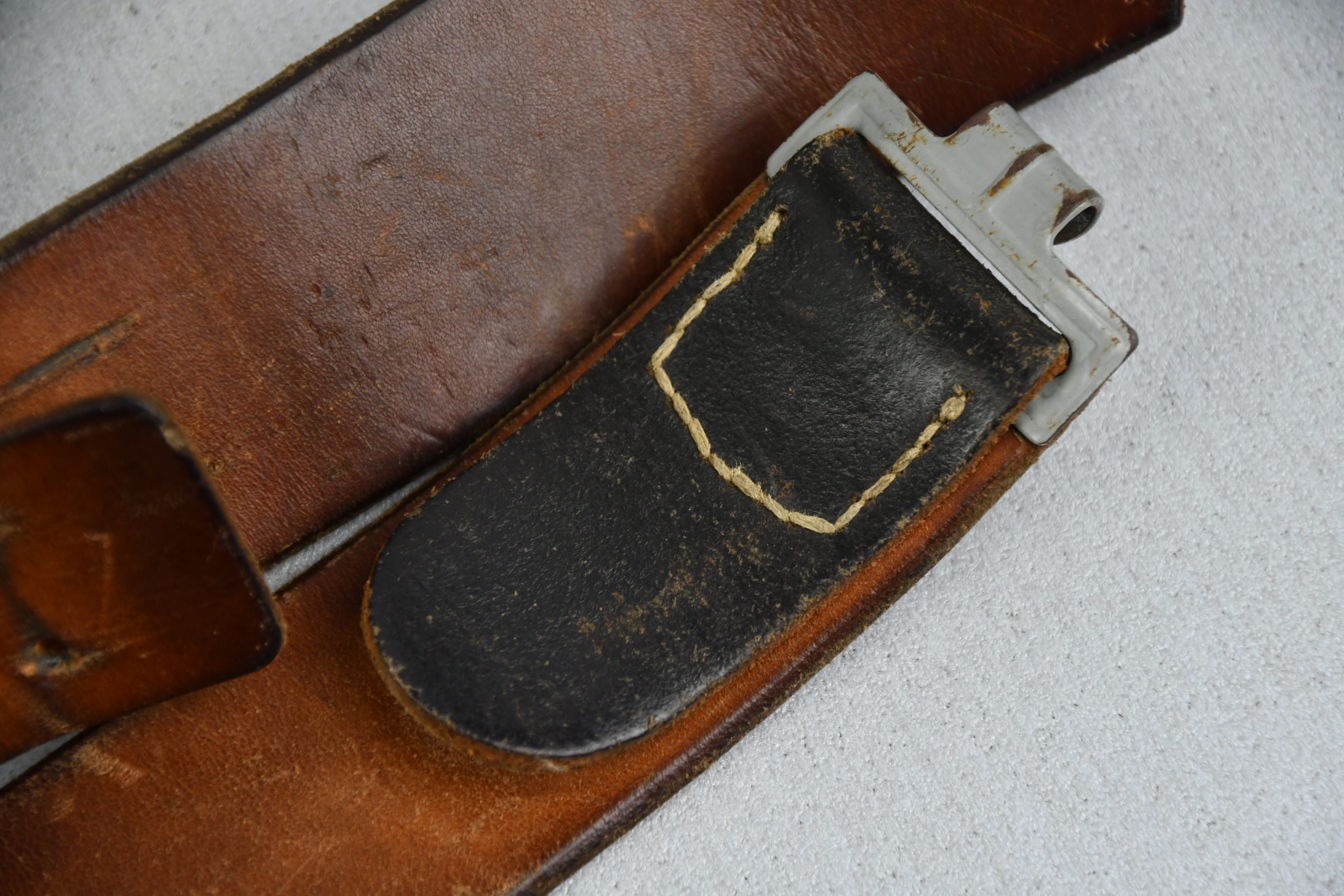 Wehrmacht/SS leather equipment belt ca.1941 — image 10