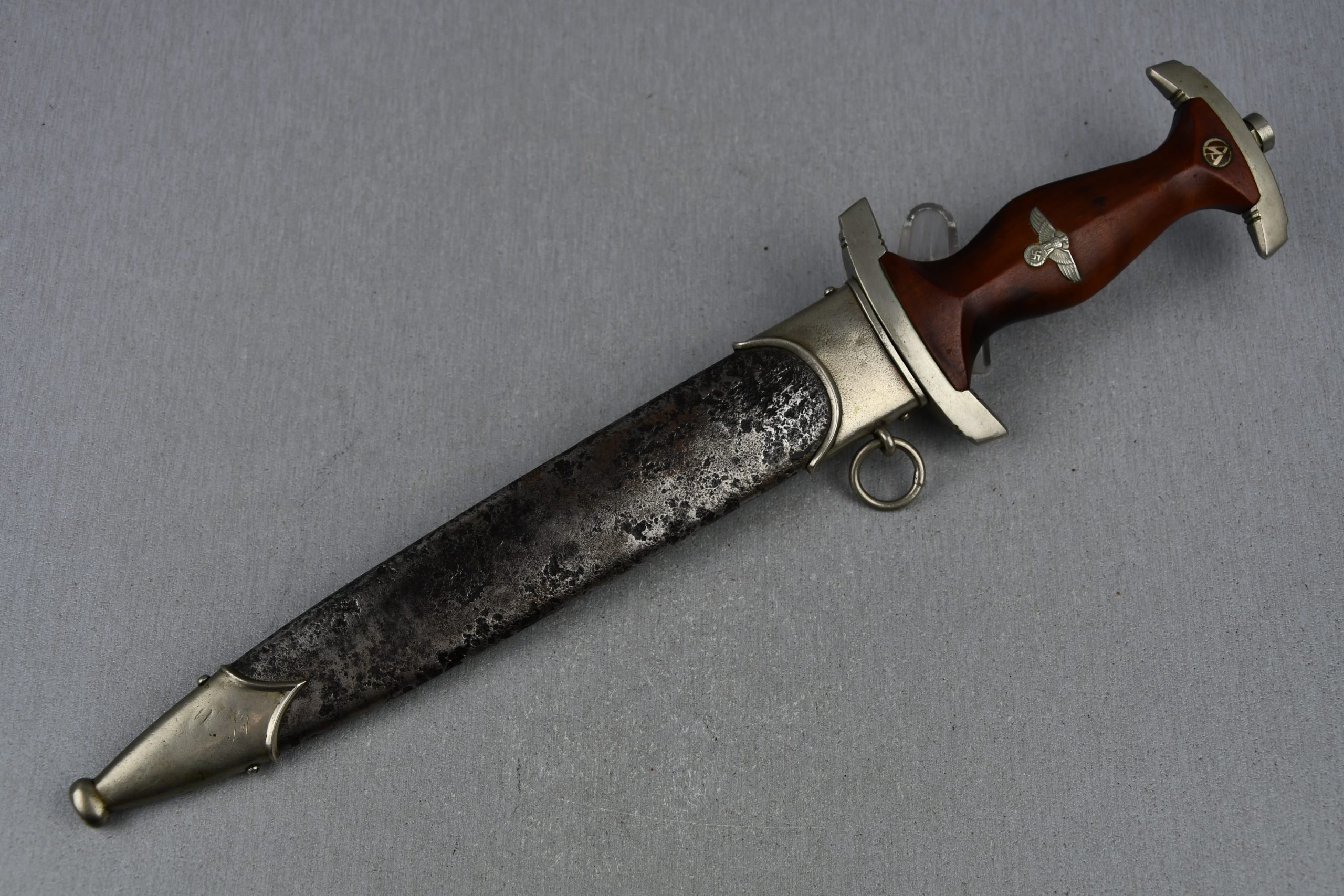 Early M33 NSKK dagger by Carl Zander rarity scale 9 — image 16