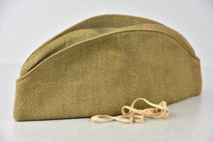 WW2 Russian overseas cap 'Pilotka'