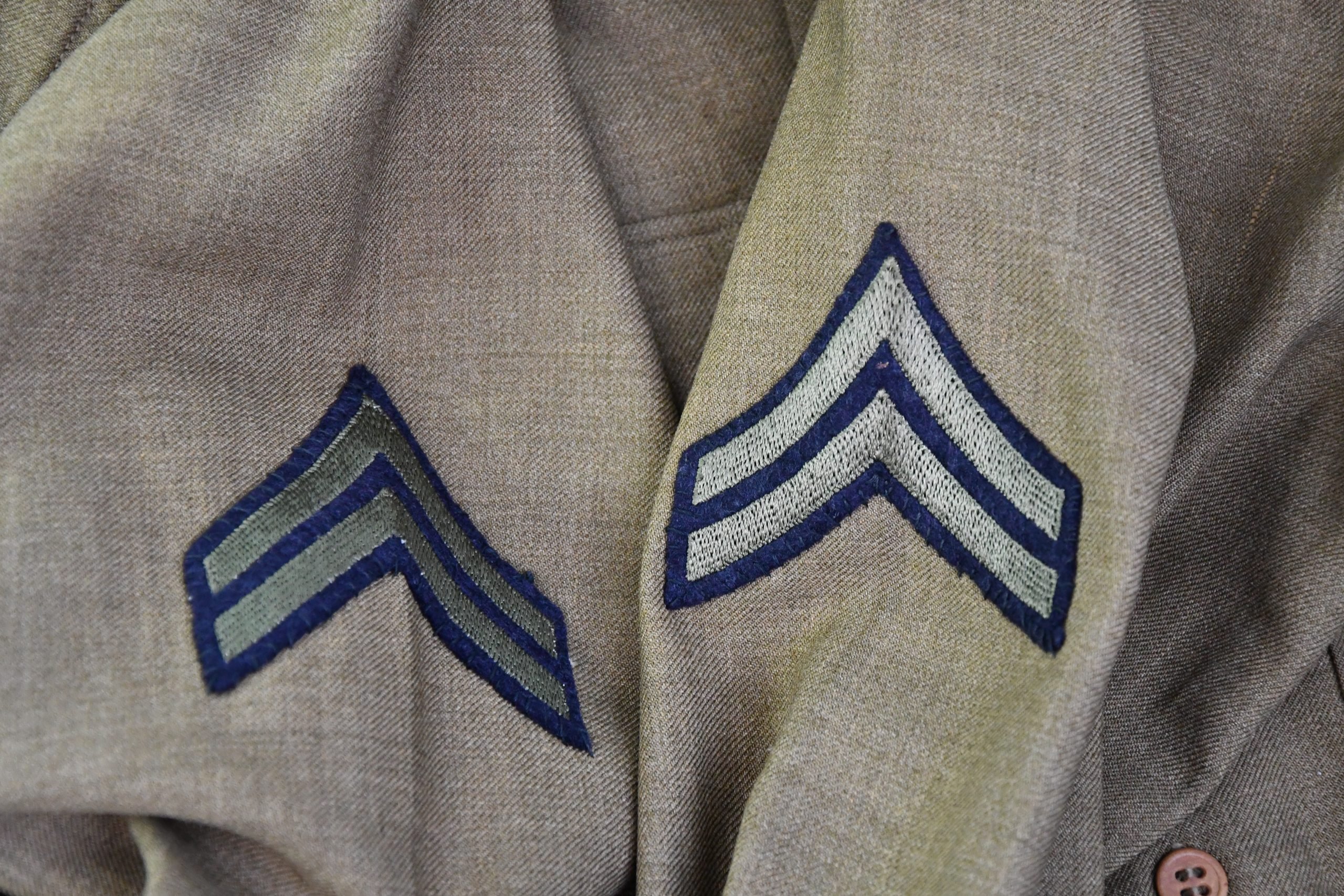 US WW2 army wool service shirt for corporal — image 6