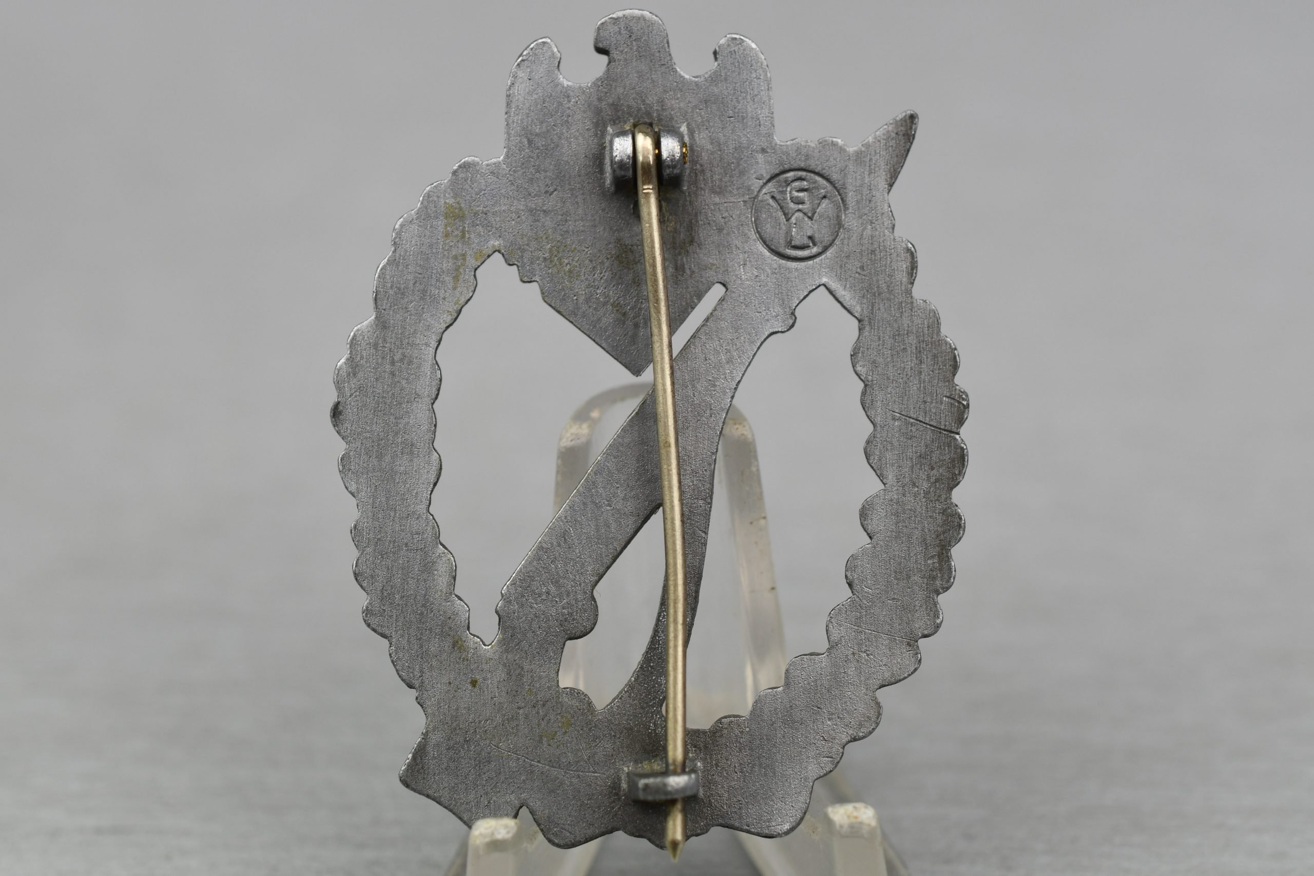 Infantry assault badge 'Infanterie-Sturmabzeichen' in silver by GWL — image 2