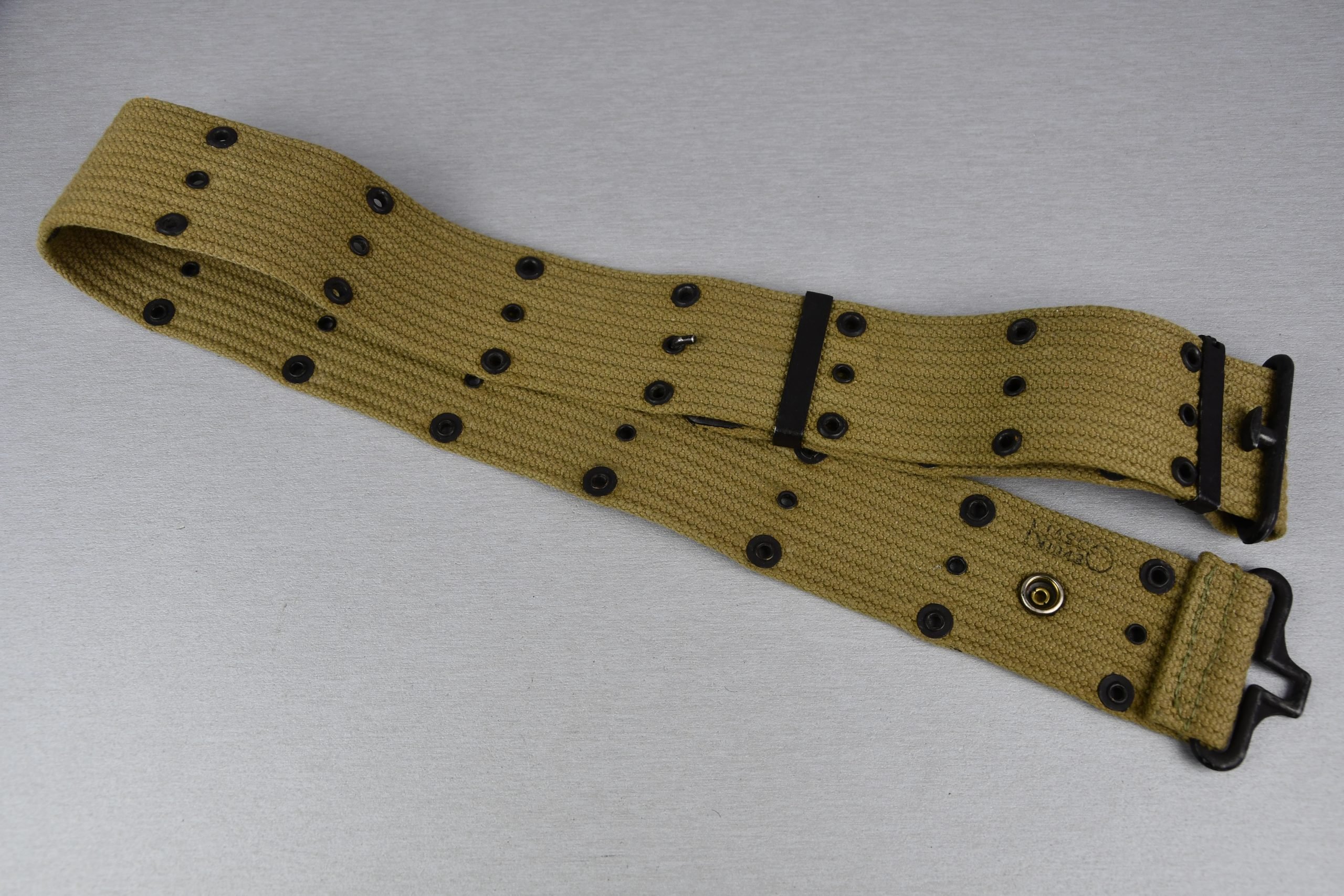 MINT US WW2 M-1936 pistol belt 1943 — image 2