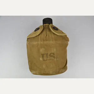 US WW2 M-1910 canteen with cover 1943