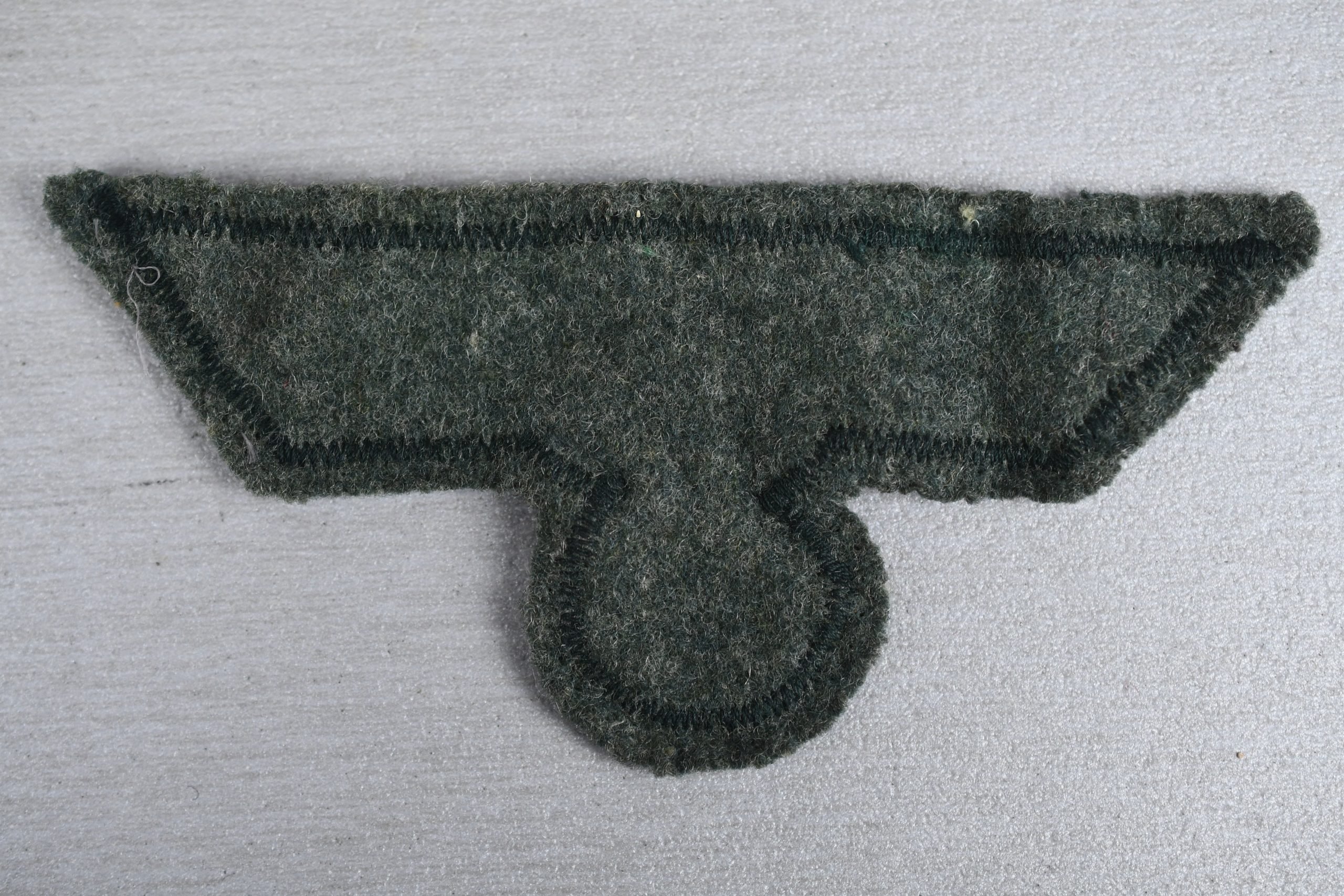 Cut off M38 army (Heer)'BeVo' breast eagle — image 2