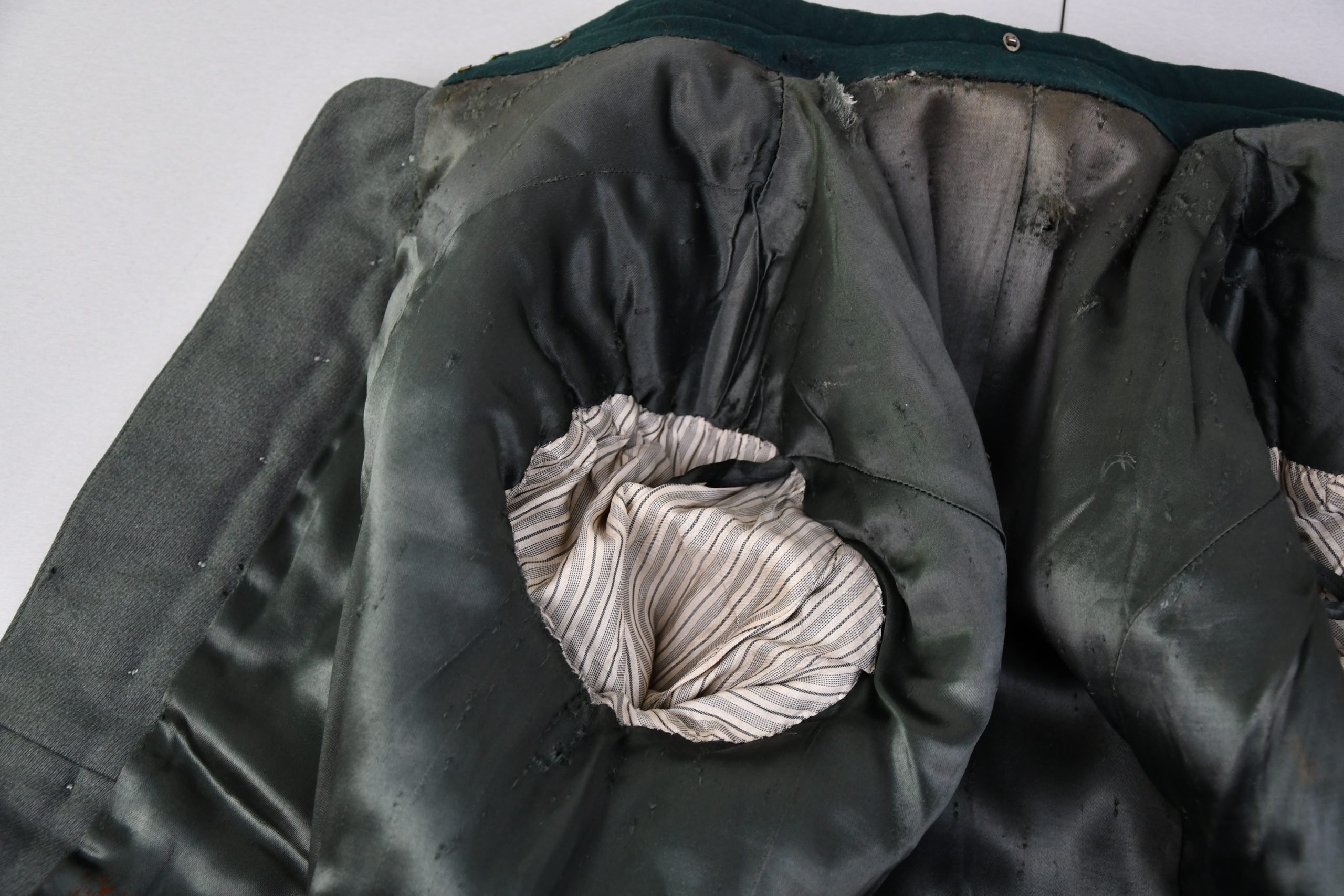 Army (Heer) parade dress uniform 'Waffenrock' for bandsman 'Musiker' Panzer-Regiment 8 — image 20