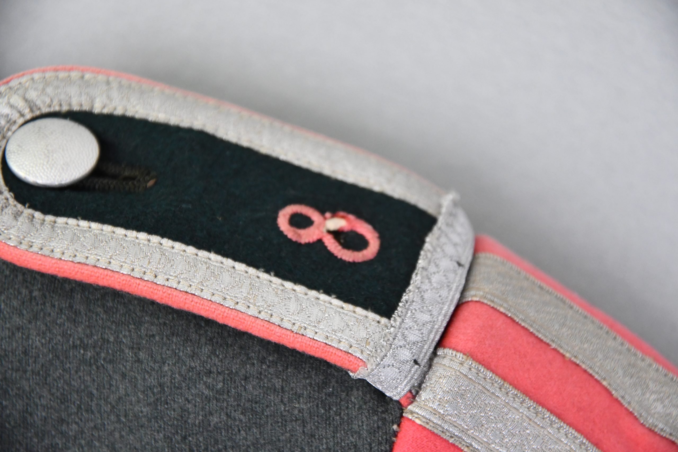 Army (Heer) parade dress uniform 'Waffenrock' for bandsman 'Musiker' Panzer-Regiment 8 — image 8