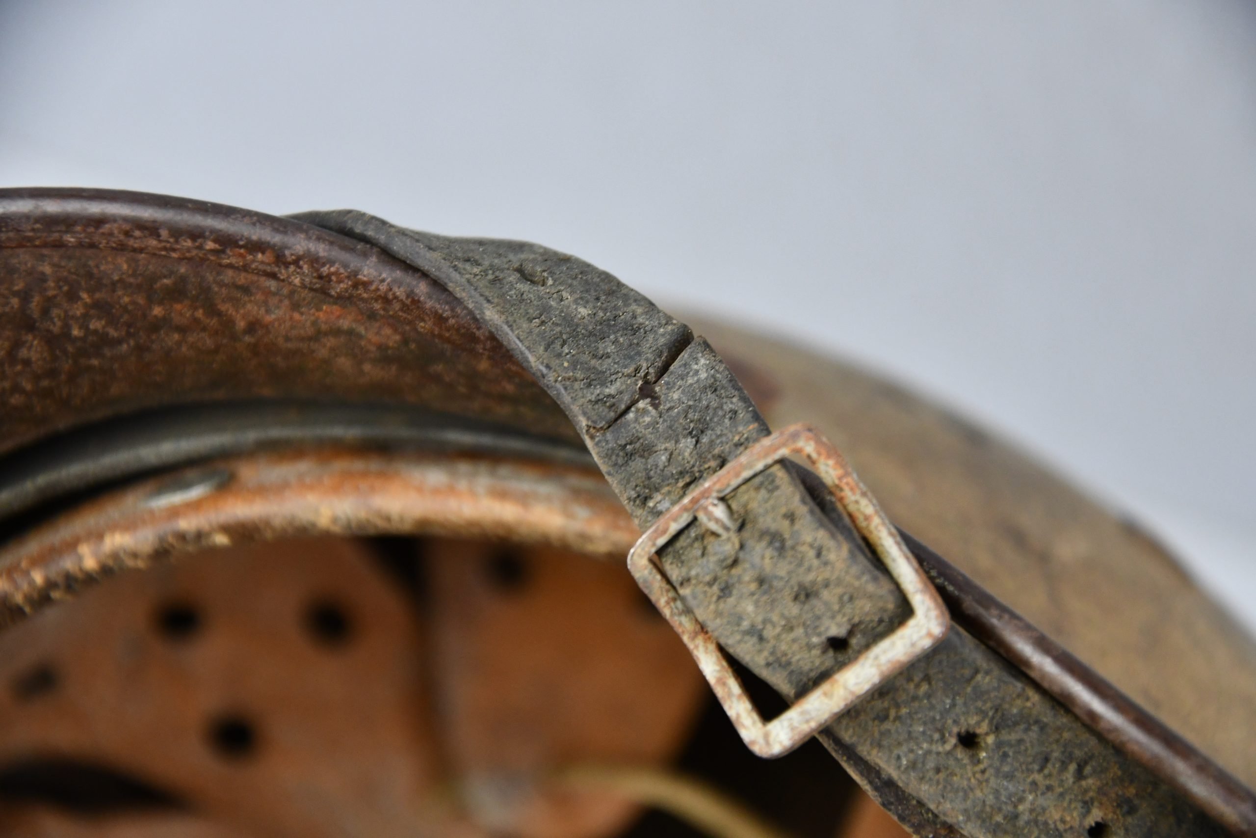 M40 army (Heer) 'Afrikakorps' tropical 'tan camouflage' steel helmet ET64 — image 12