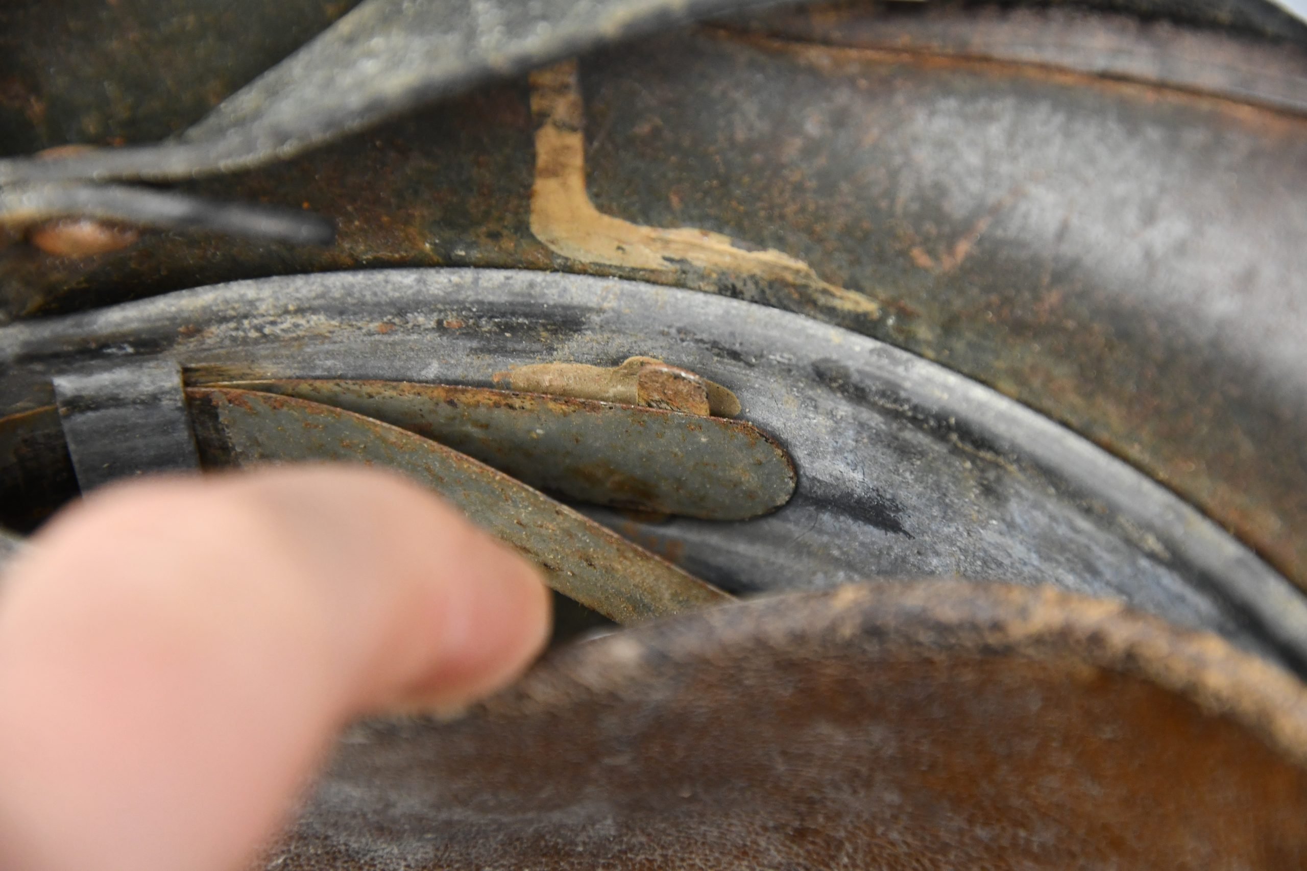 M40 army (Heer) 'Afrikakorps' tropical 'tan camouflage' steel helmet ET64 — image 15