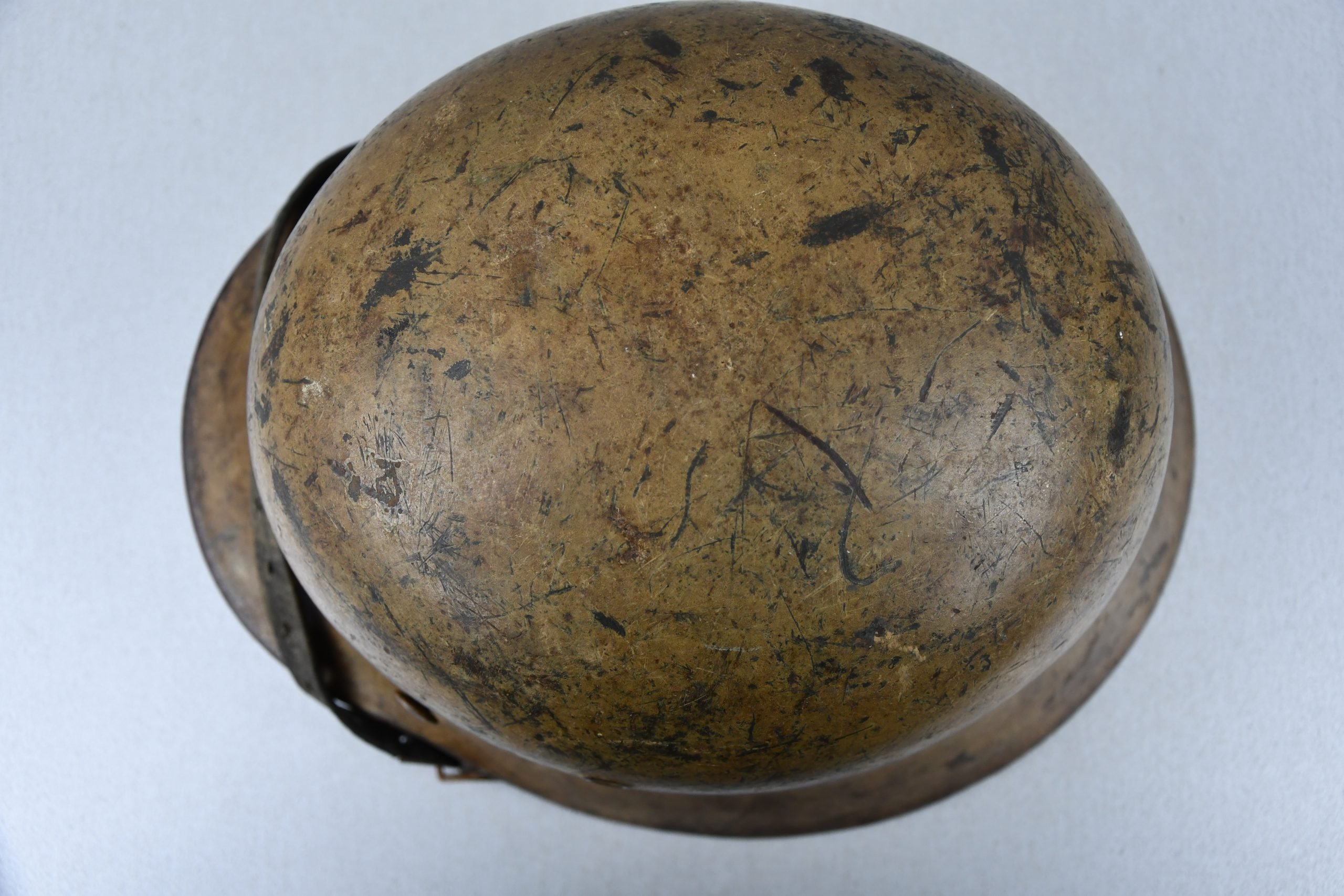 M40 army (Heer) 'Afrikakorps' tropical 'tan camouflage' steel helmet ET64 — image 7