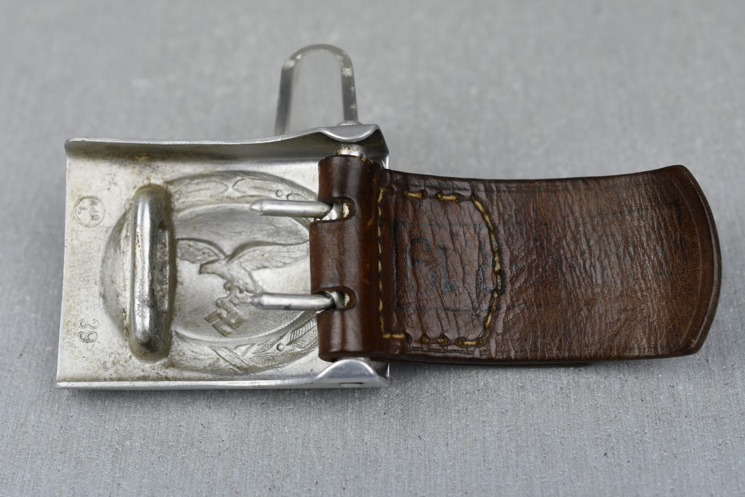 Luftwaffe aluminum belt buckle by A.D. Baumeister 1939 — image 5