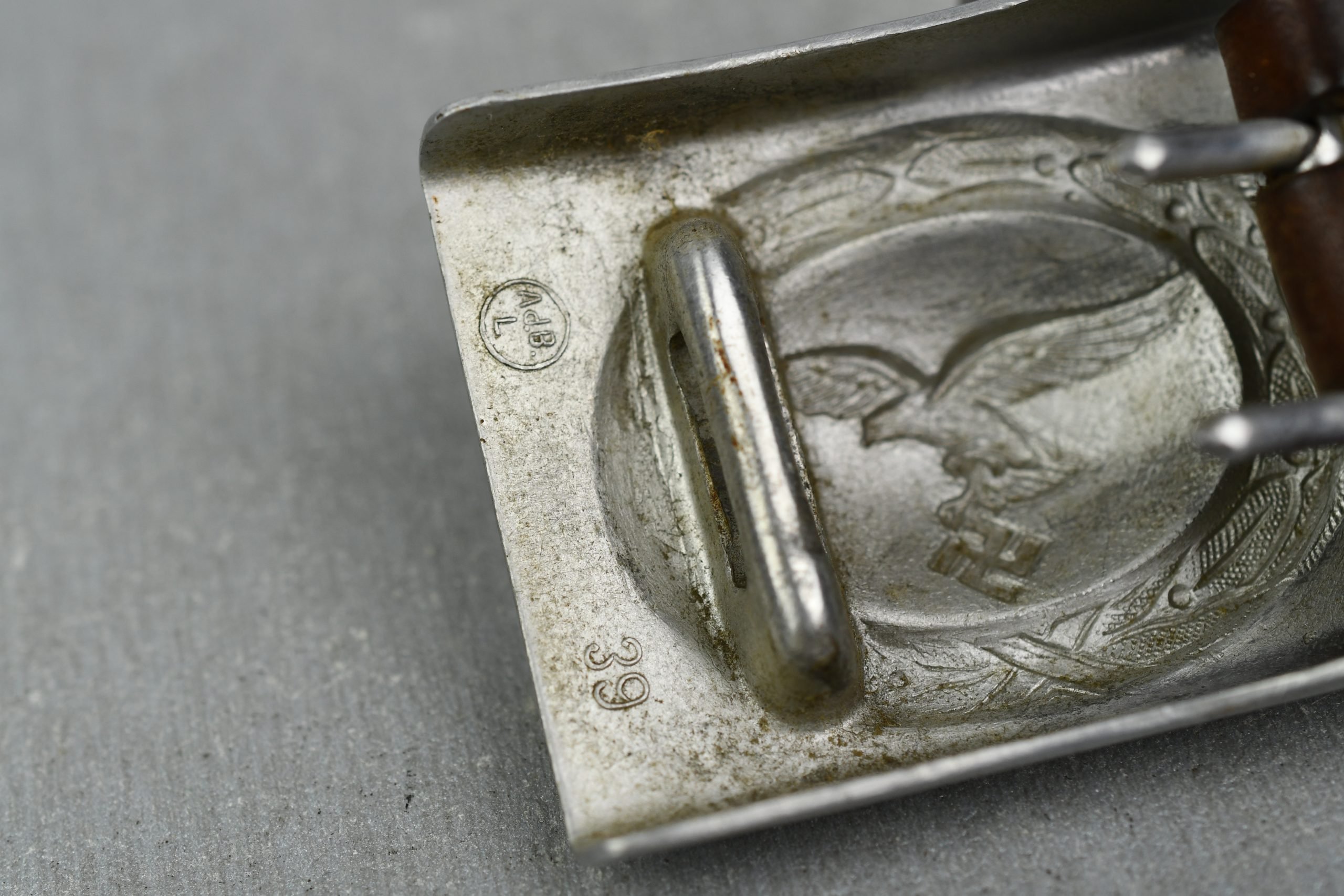 Luftwaffe aluminum belt buckle by A.D. Baumeister 1939 — image 6