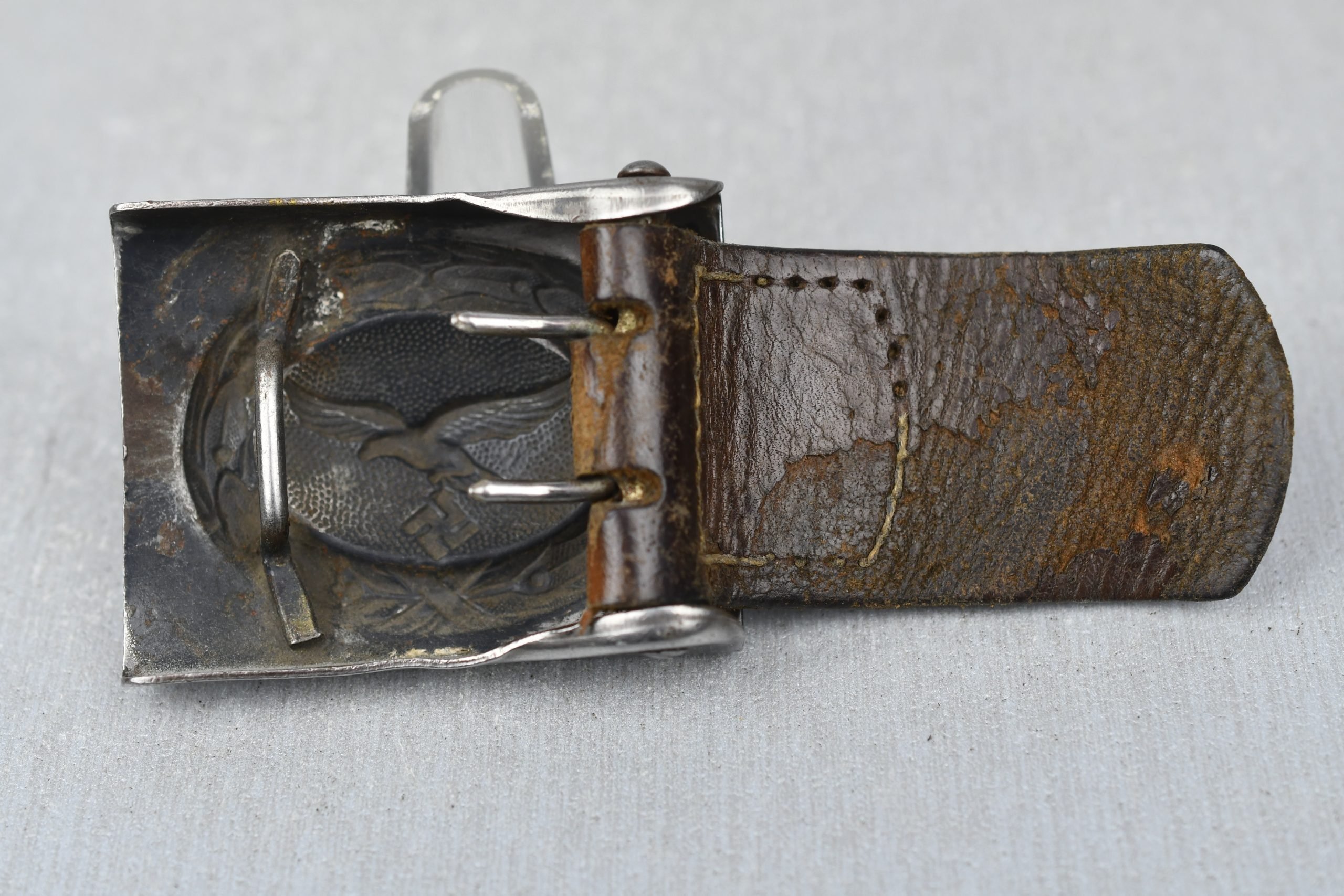 Luftwaffe belt buckle by F.W. Assmann & Sohne, 1941 — image 5