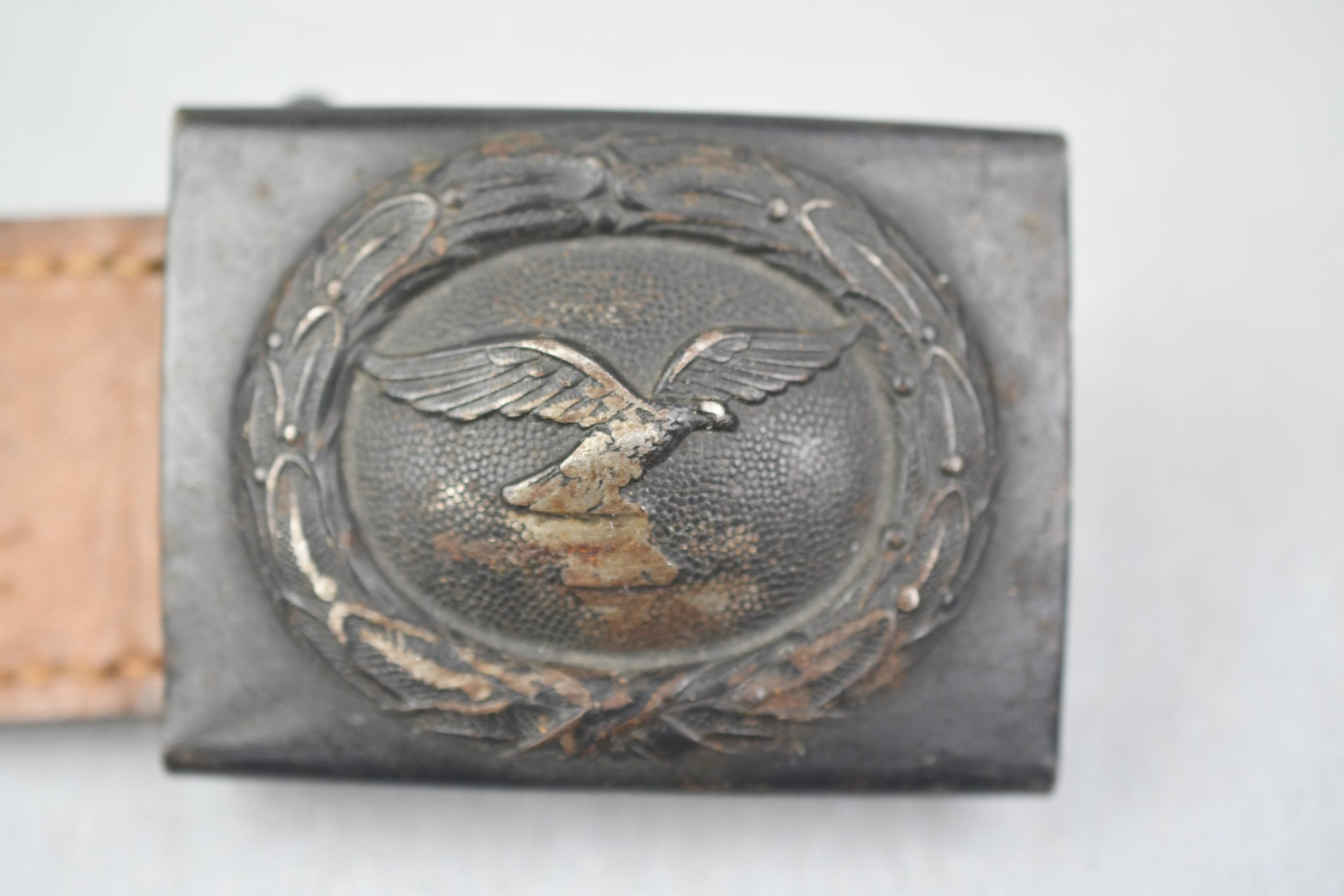 Luftwaffe belt buckle by H. Aurich 1942 — image 2