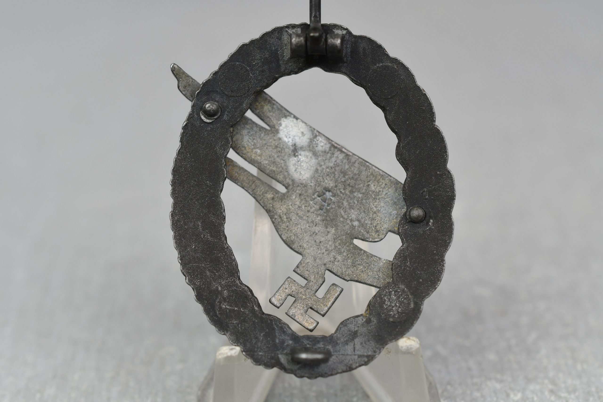 Luftwaffe paratrooper badge 'Fallschirmschützenabzeichen' by Assmann — image 3