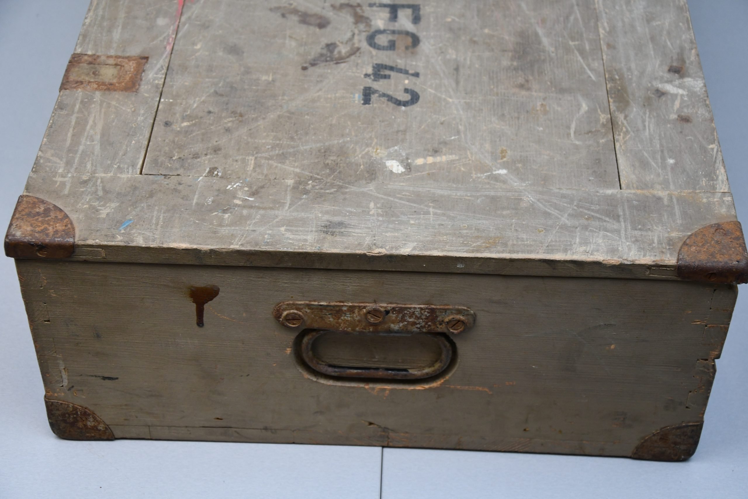 RARE FG42 'Fallschirmjägergewehr 42' ammunition crate — image 8