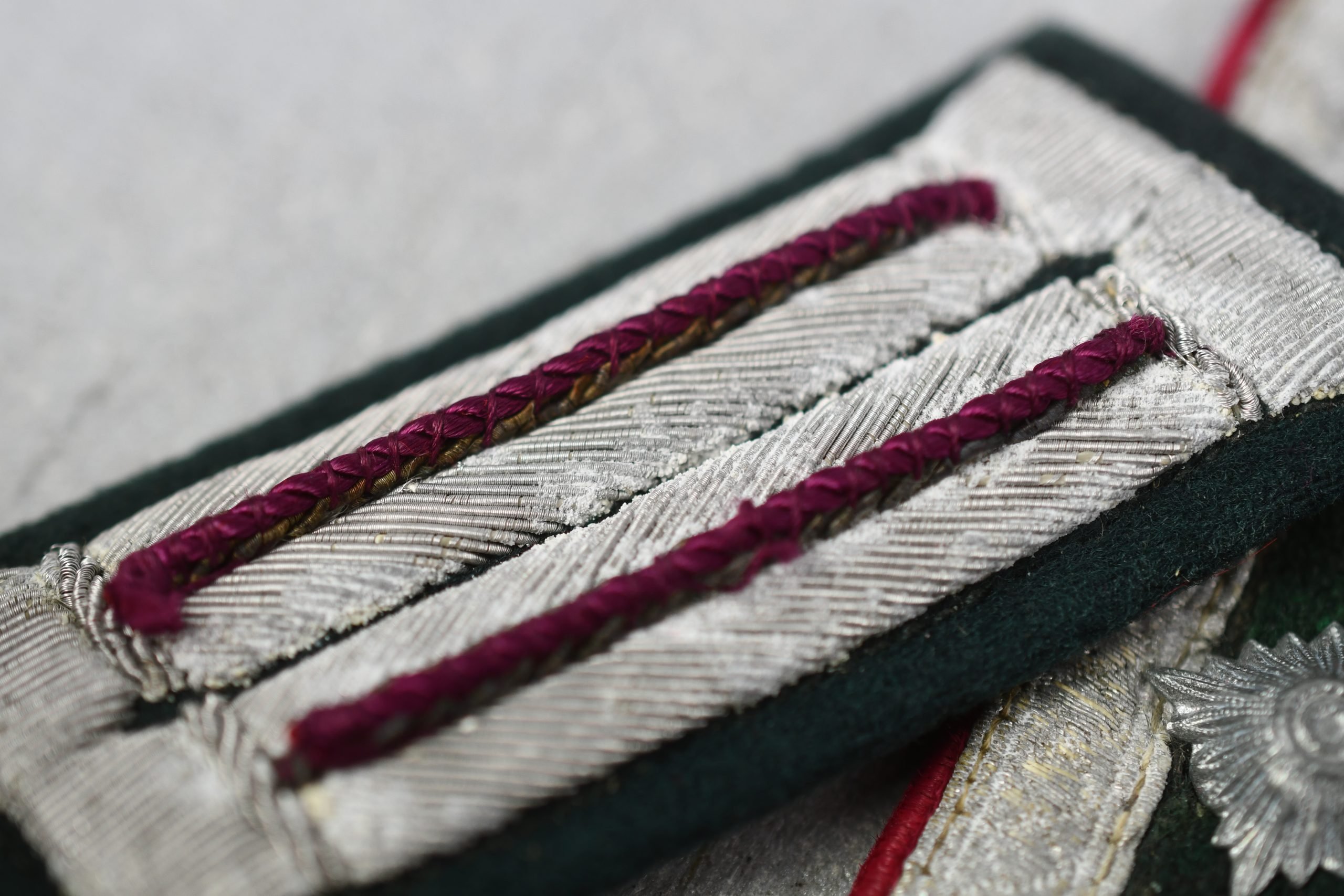 Army (Heer) smoke troops 'Nebelwerfer' insignia set of an NCO officer candidate — image 4