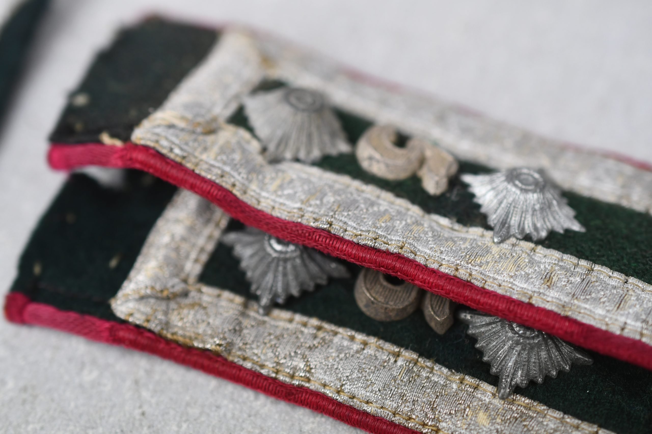 Army (Heer) smoke troops 'Nebelwerfer' insignia set of an NCO officer candidate — image 6