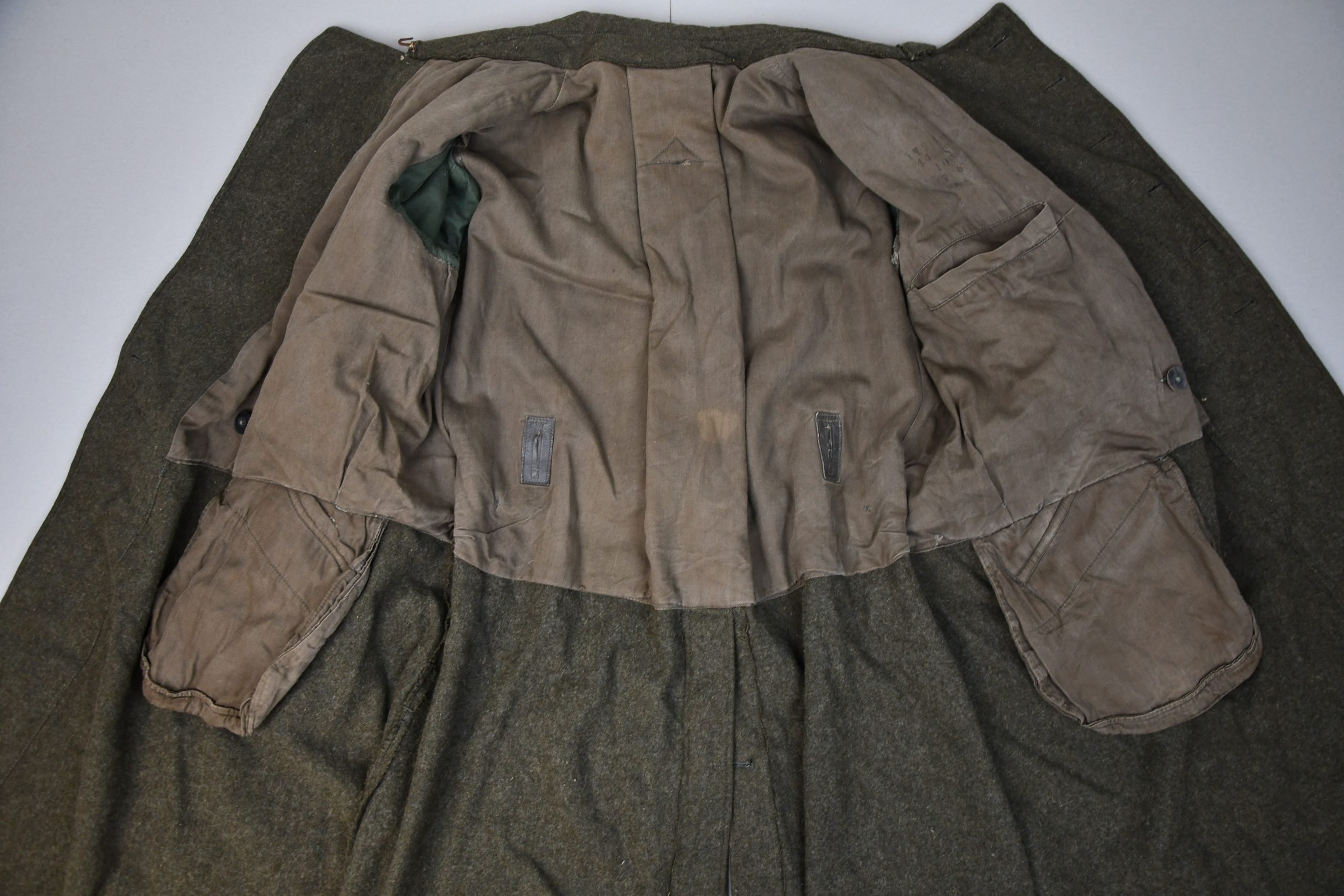 M43 army (Heer) greatcoat 1944 — image 15