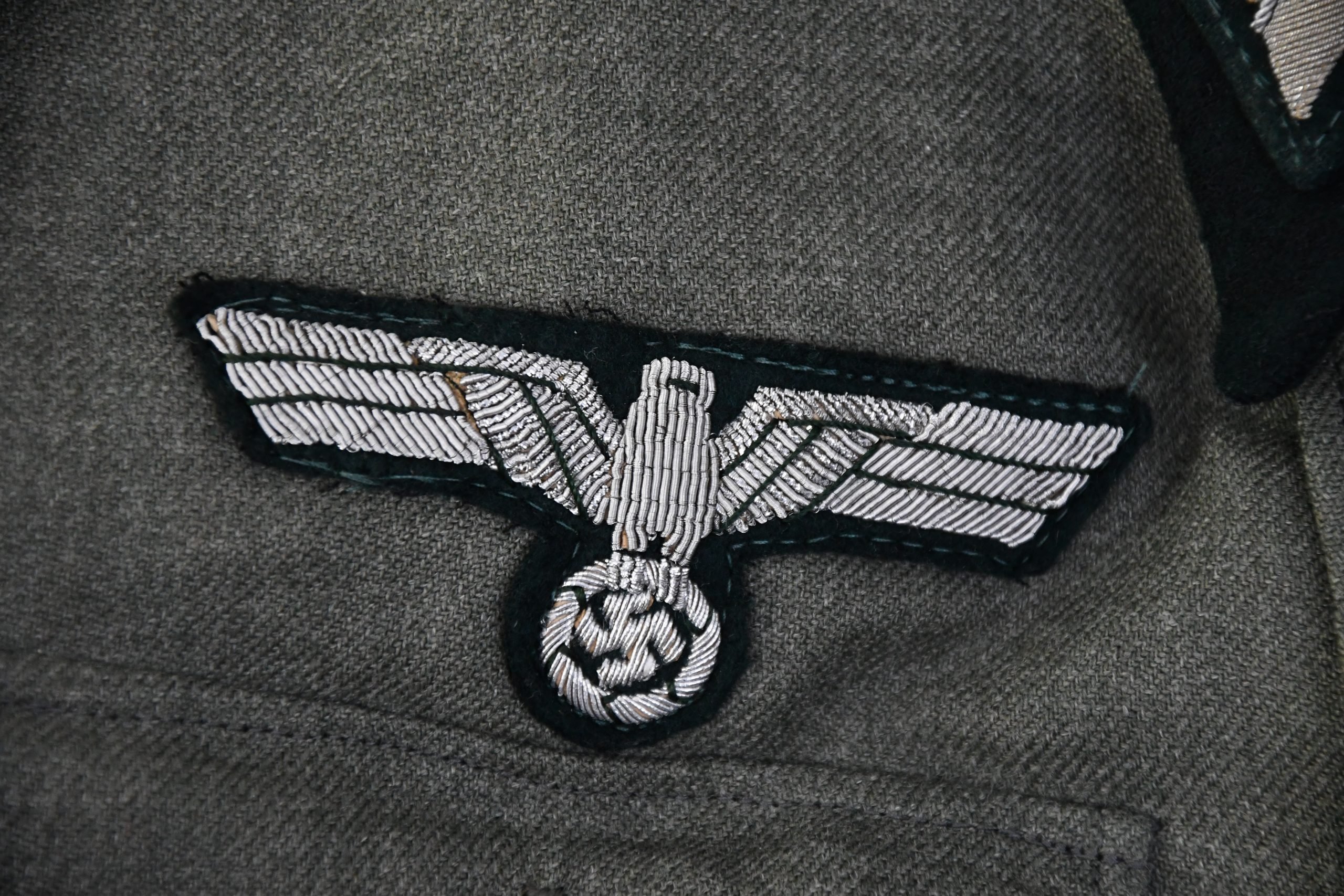 Army (Heer) transport 'Nachschub' officer tunic — image 4