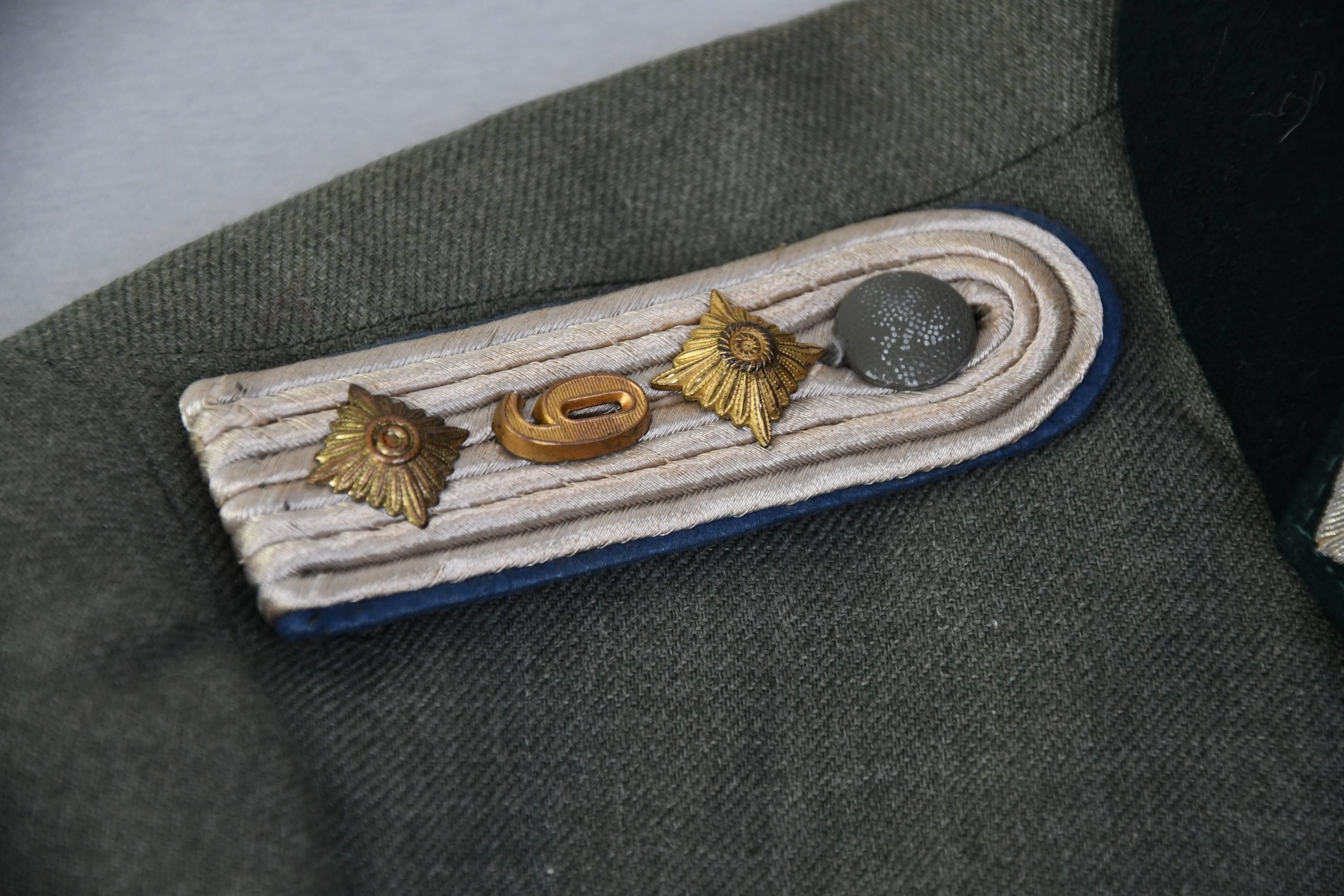 Army (Heer) transport 'Nachschub' officer tunic — image 6
