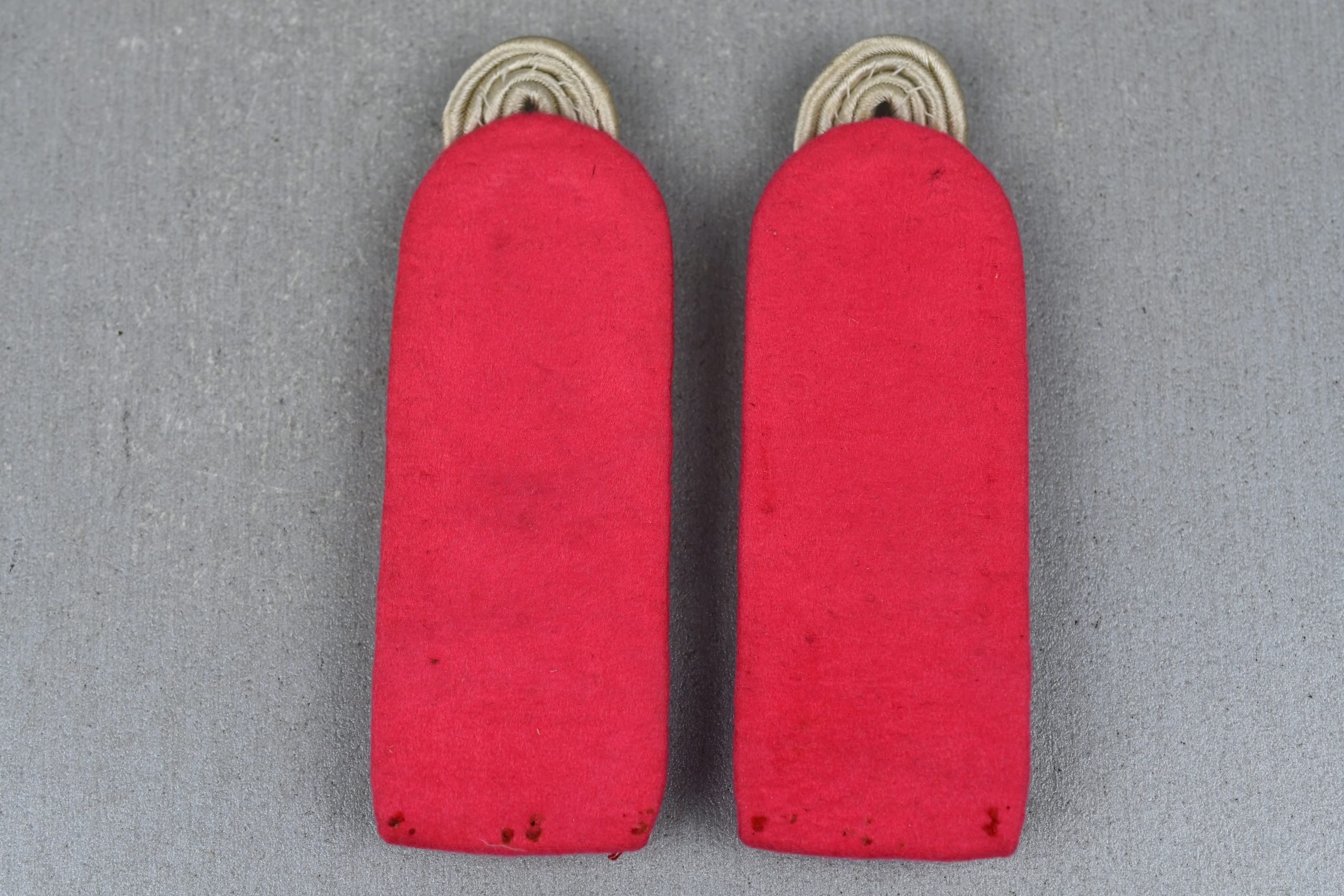 Army (Heer) Panzer officer shoulder boards for Oberst — image 3