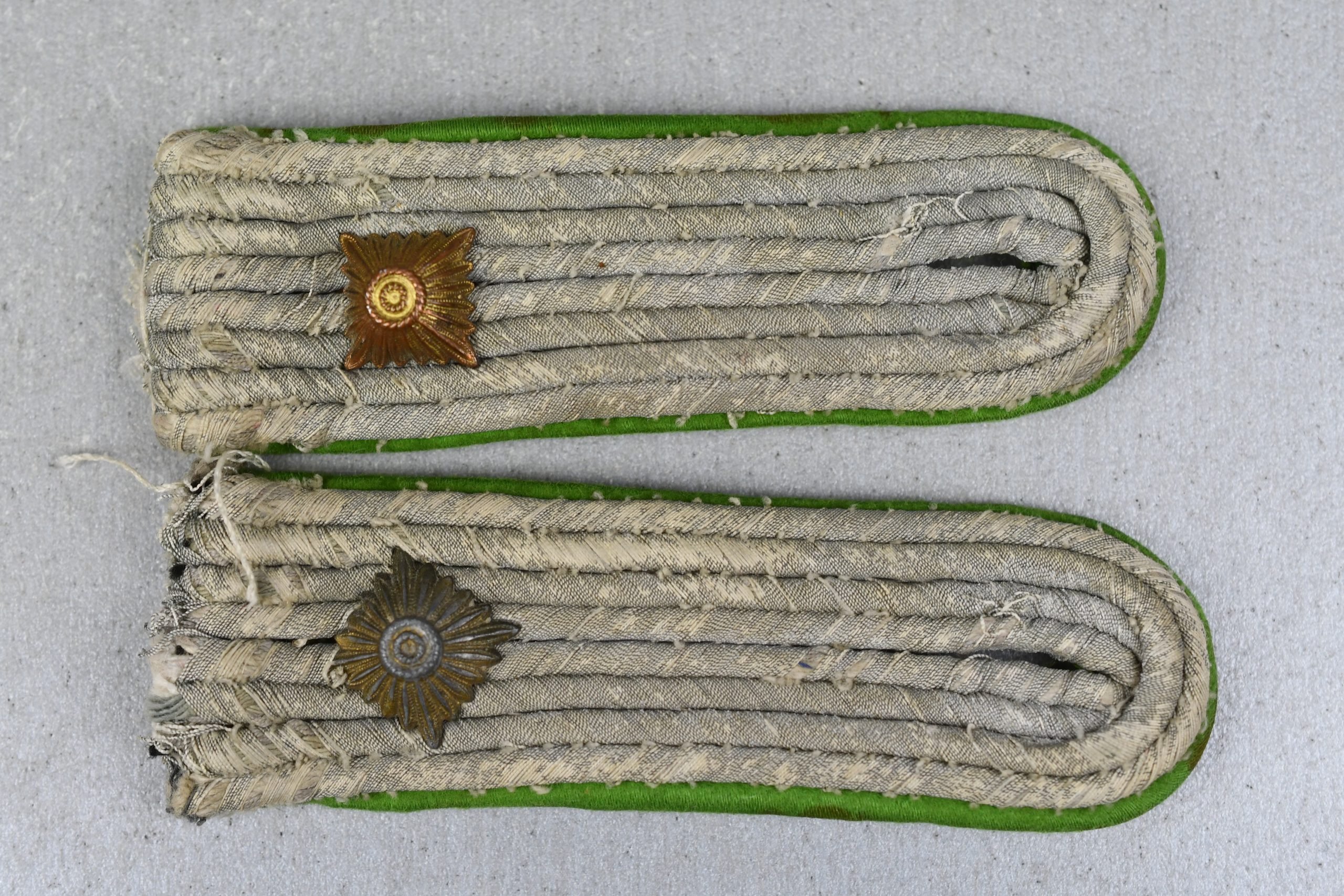 Army (Heer) 'Panzergrenadier' officer shoulder boards — image 2