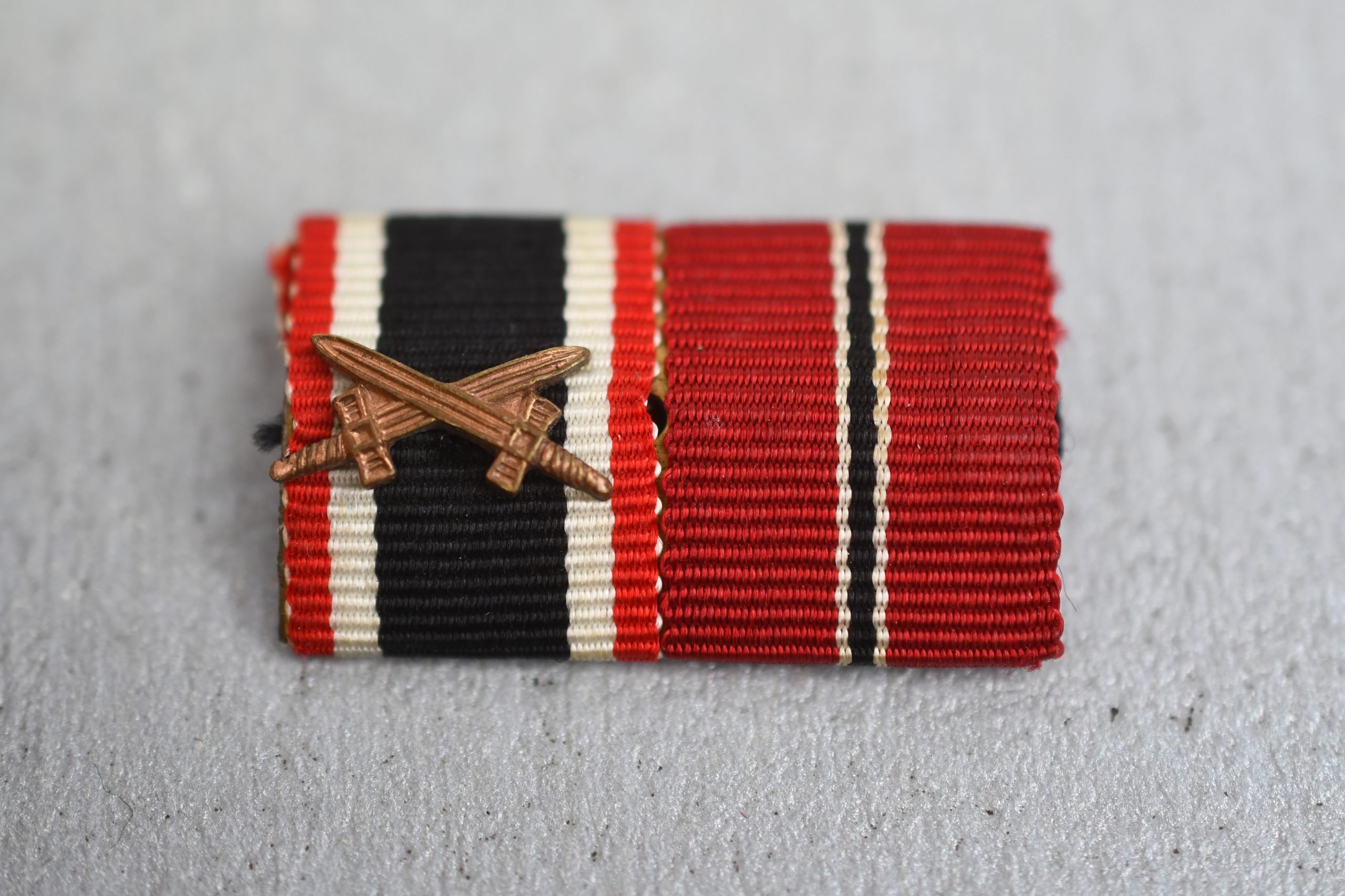 Two piece ribbon bar KVK and Eastern front campaign medal