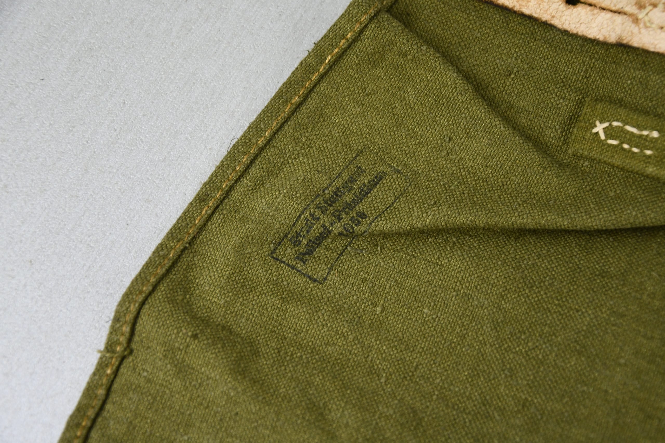 Tropical 'Afrikakorps' M31 Wehrmacht bread bag 1941 — image 3