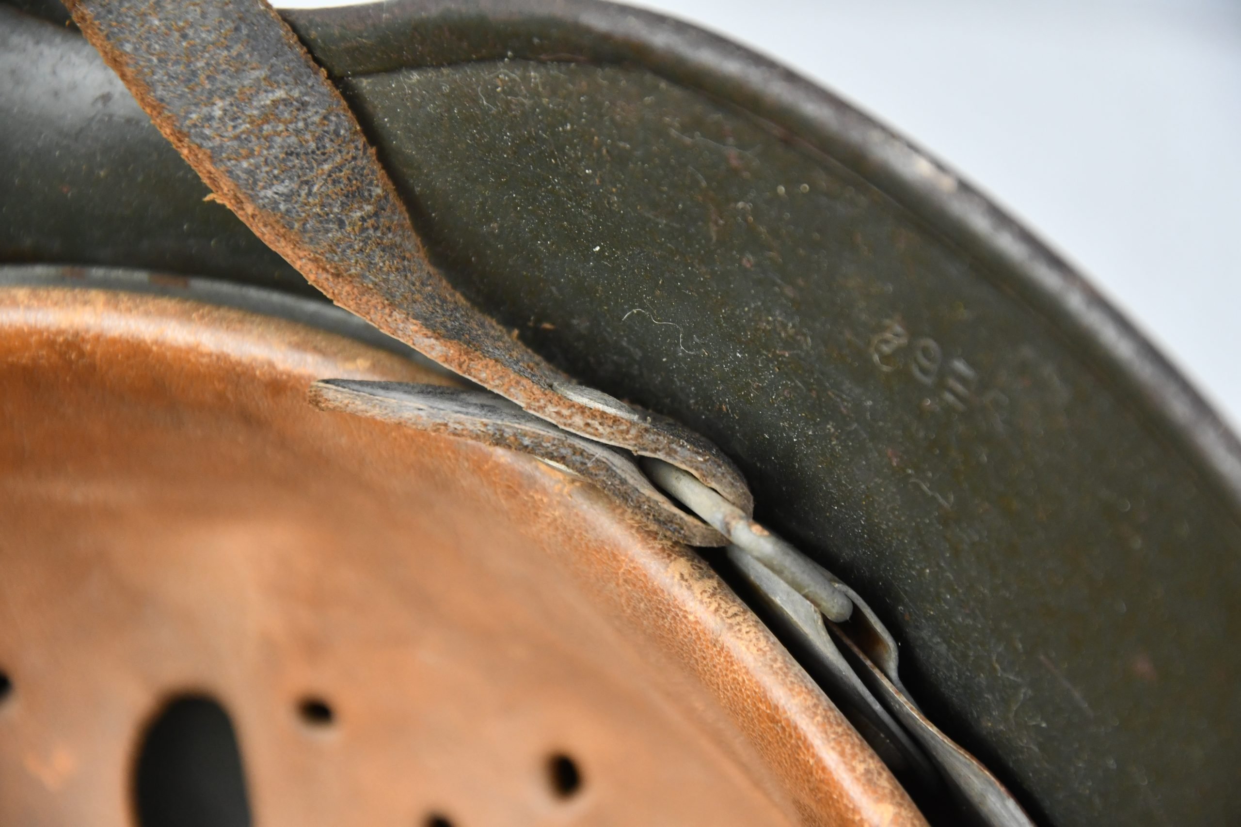 M40 Polizei double decal steel helmet SE64 — image 16