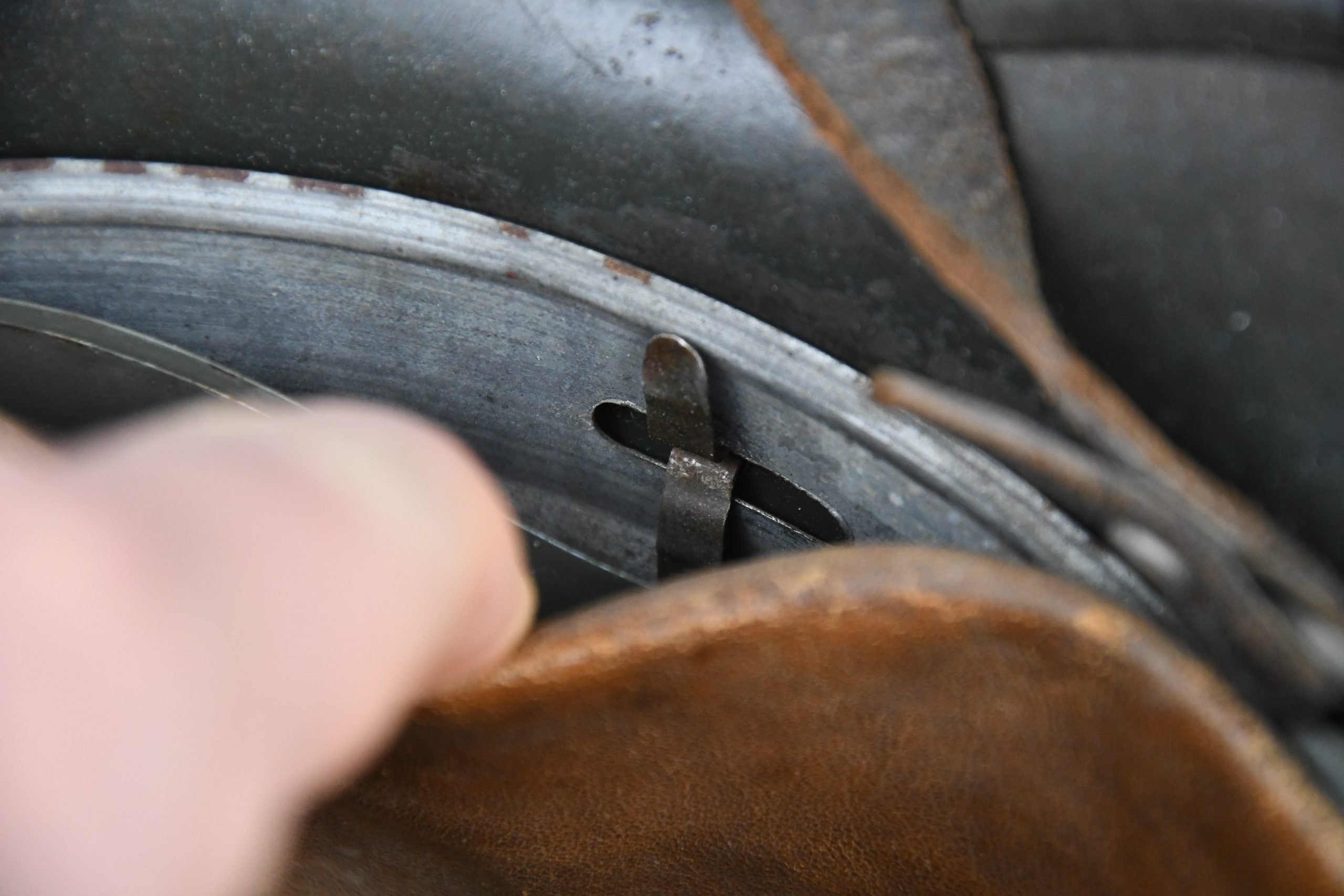 M40 Polizei double decal steel helmet SE64 — image 22
