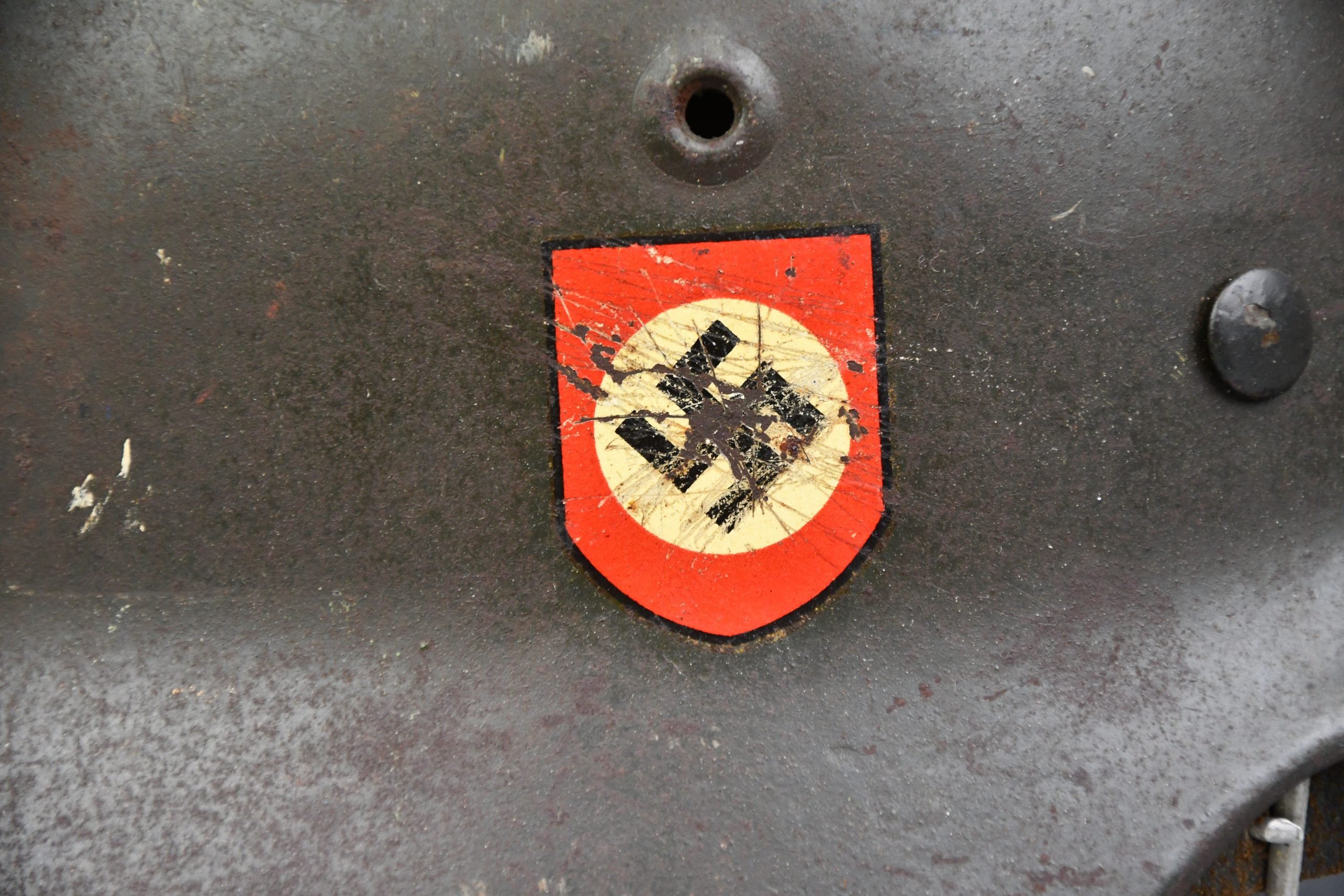 M40 Polizei double decal steel helmet SE64 — image 5