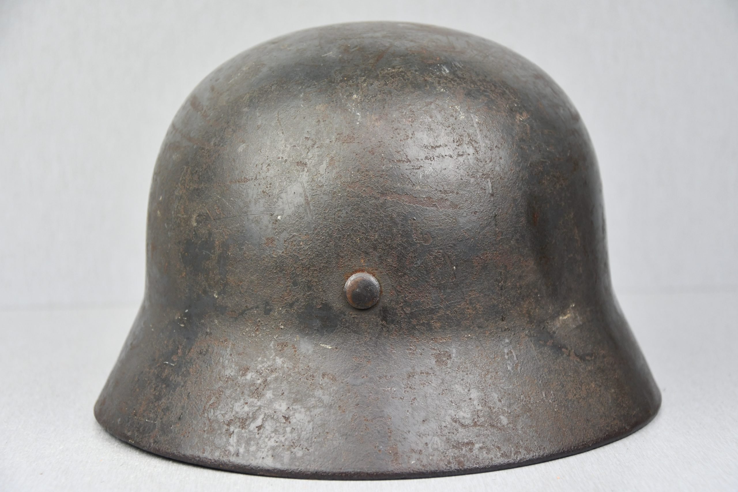 M35 Luftwaffe ex-double decal reissued steel helmet ET62 — image 2